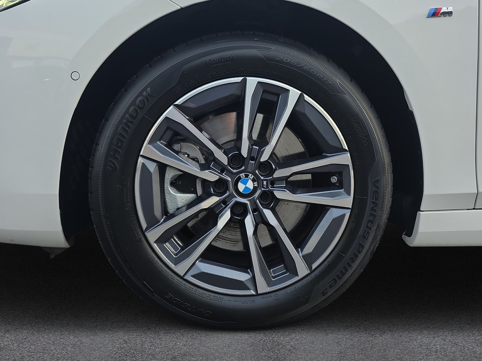 BMW 223i M Sport xDrive Active Tourer U06 (CH) AHK 1.5T-image-8