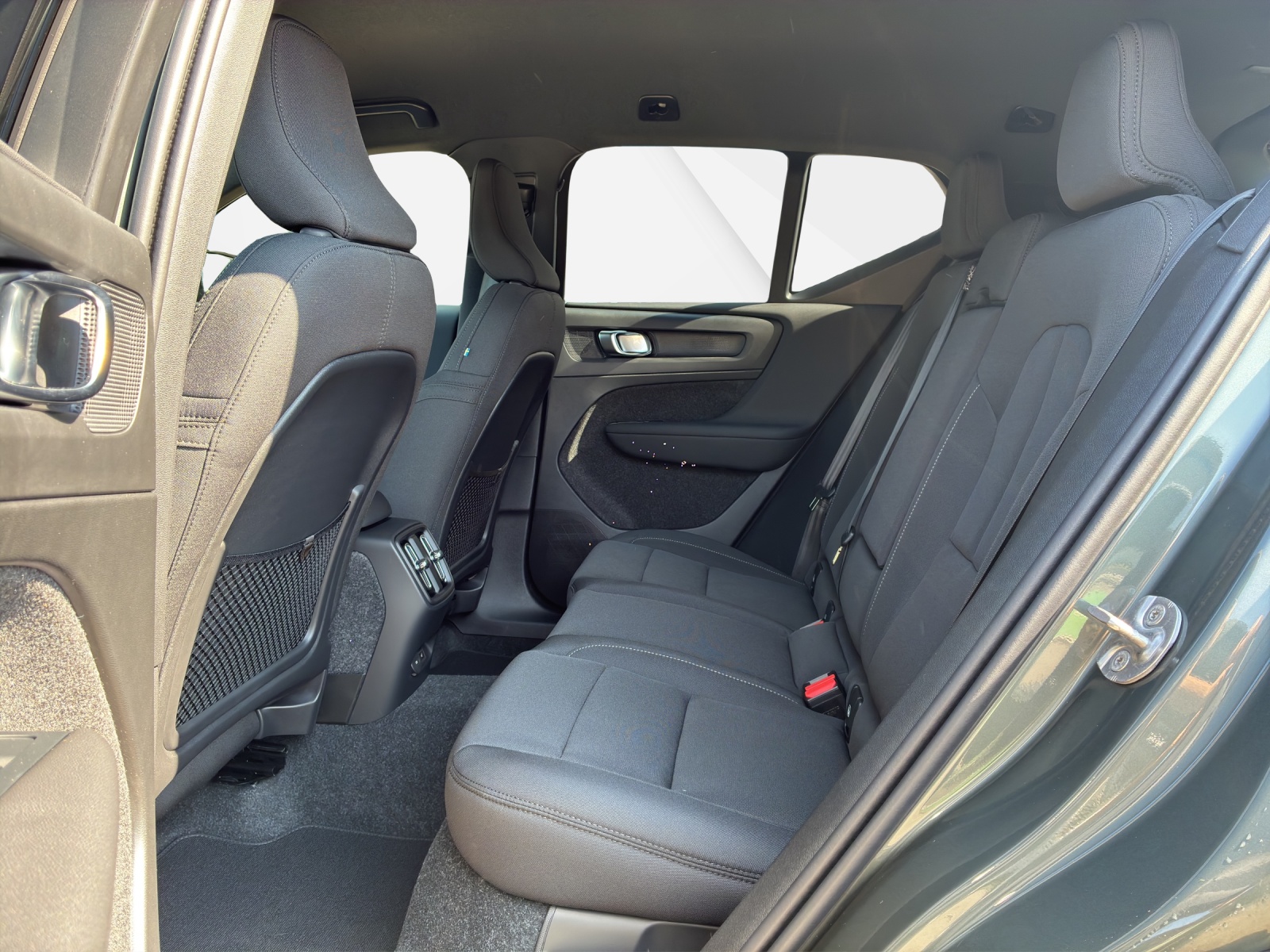 VOLVO EX40 Extended Plus-image-13