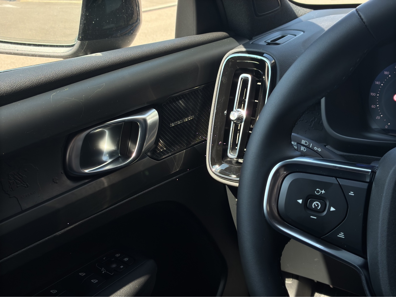 VOLVO EX40 Extended Plus-image-16