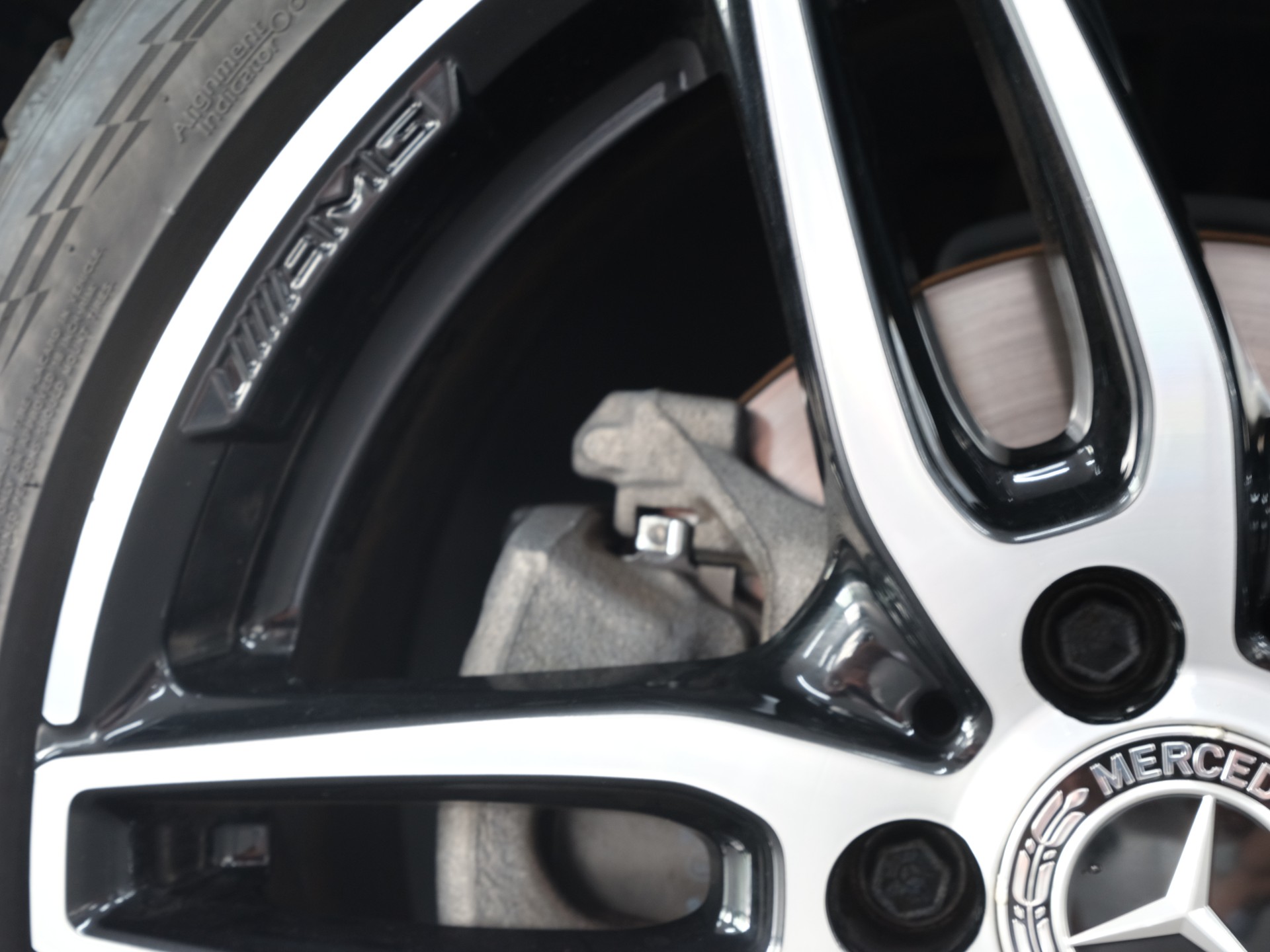 MERCEDES-BENZ CLA Shooting Brake 200 AMG Line 7G-DCT *Panorama* *Rückfahrkamera* *Night Star*-image-10