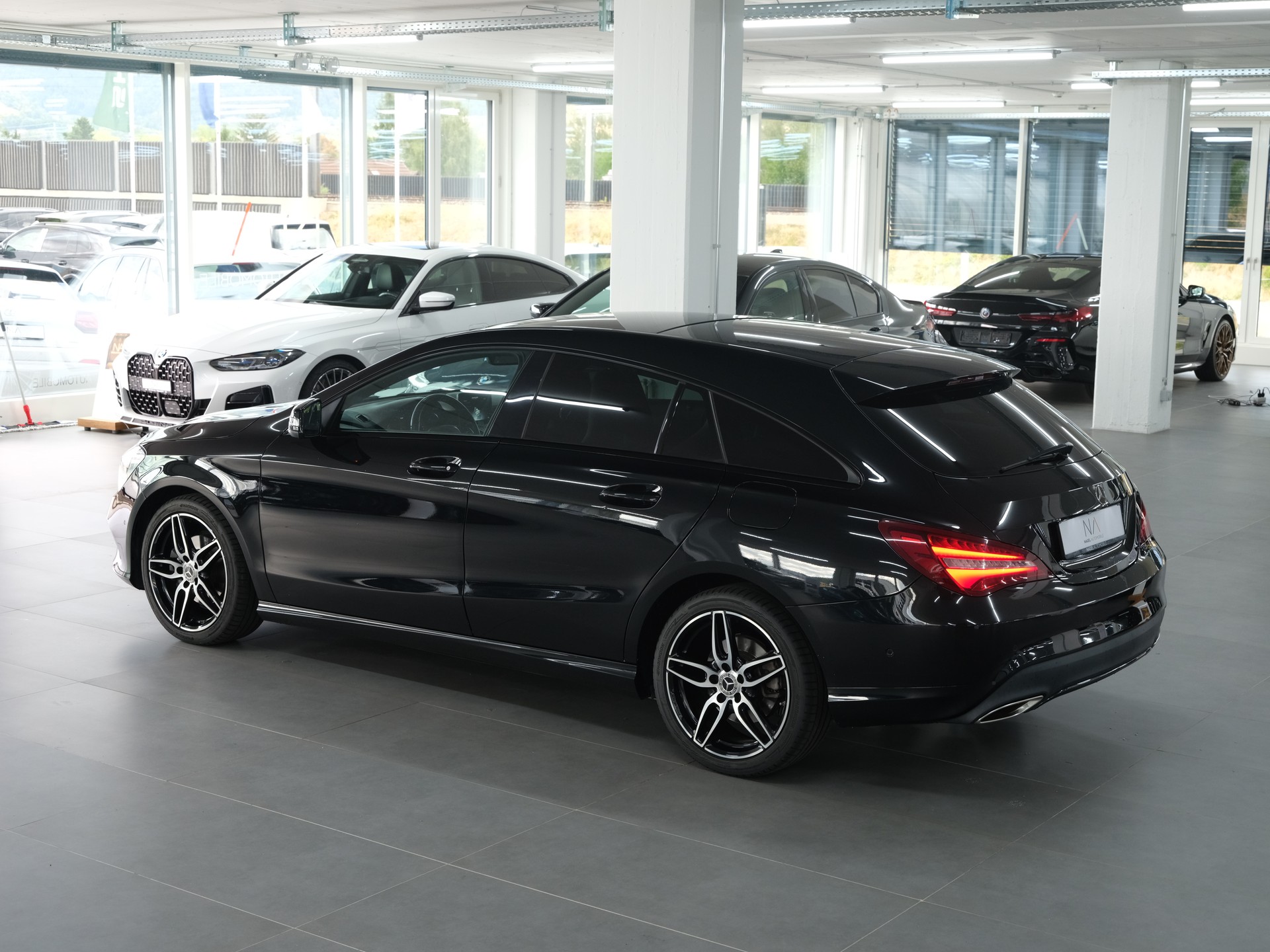 MERCEDES-BENZ CLA Shooting Brake 200 AMG Line 7G-DCT *Panorama* *Rückfahrkamera* *Night Star*-image-13