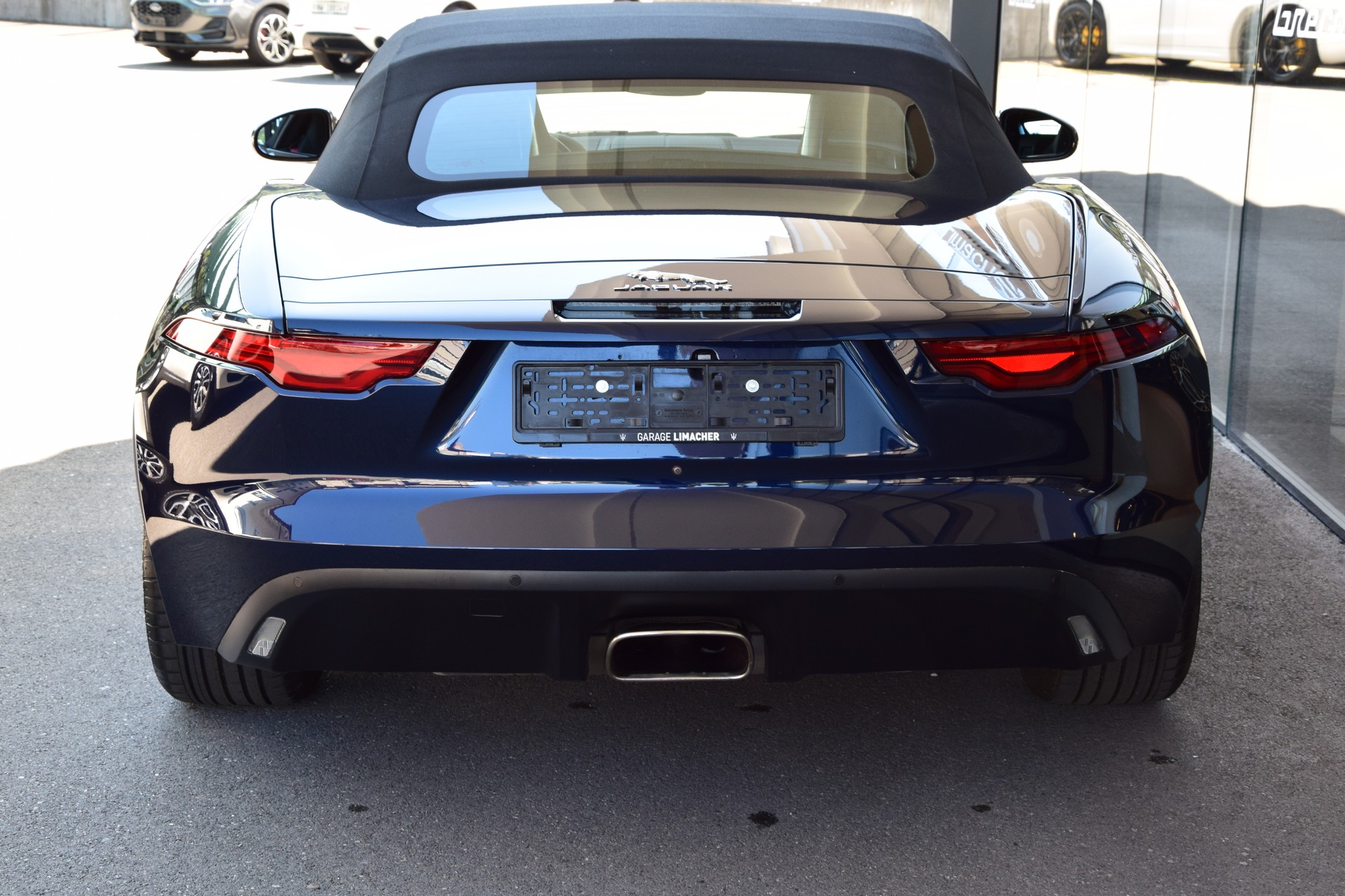 JAGUAR F-Type Convertible 2.0 I4 Automatik-image-4