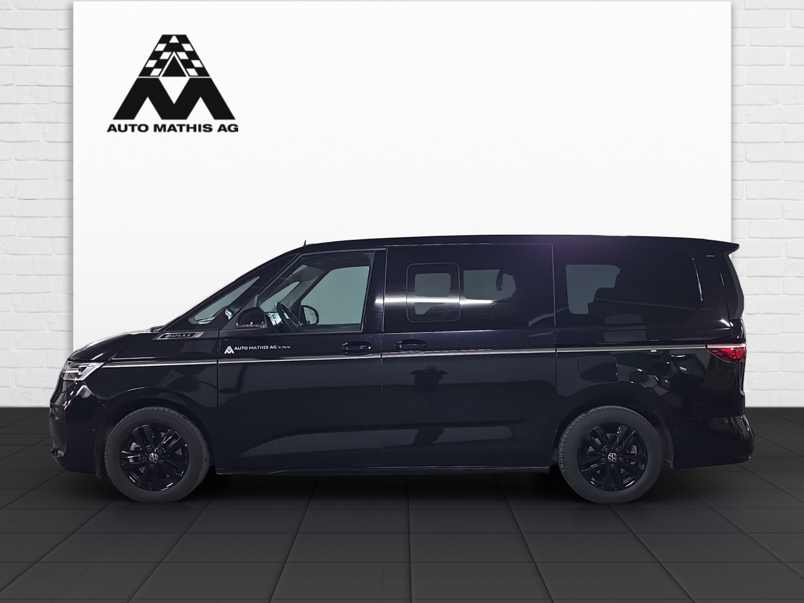 VW Multivan 1.5 eHybrid Style Liberty Lang DSG-image-2