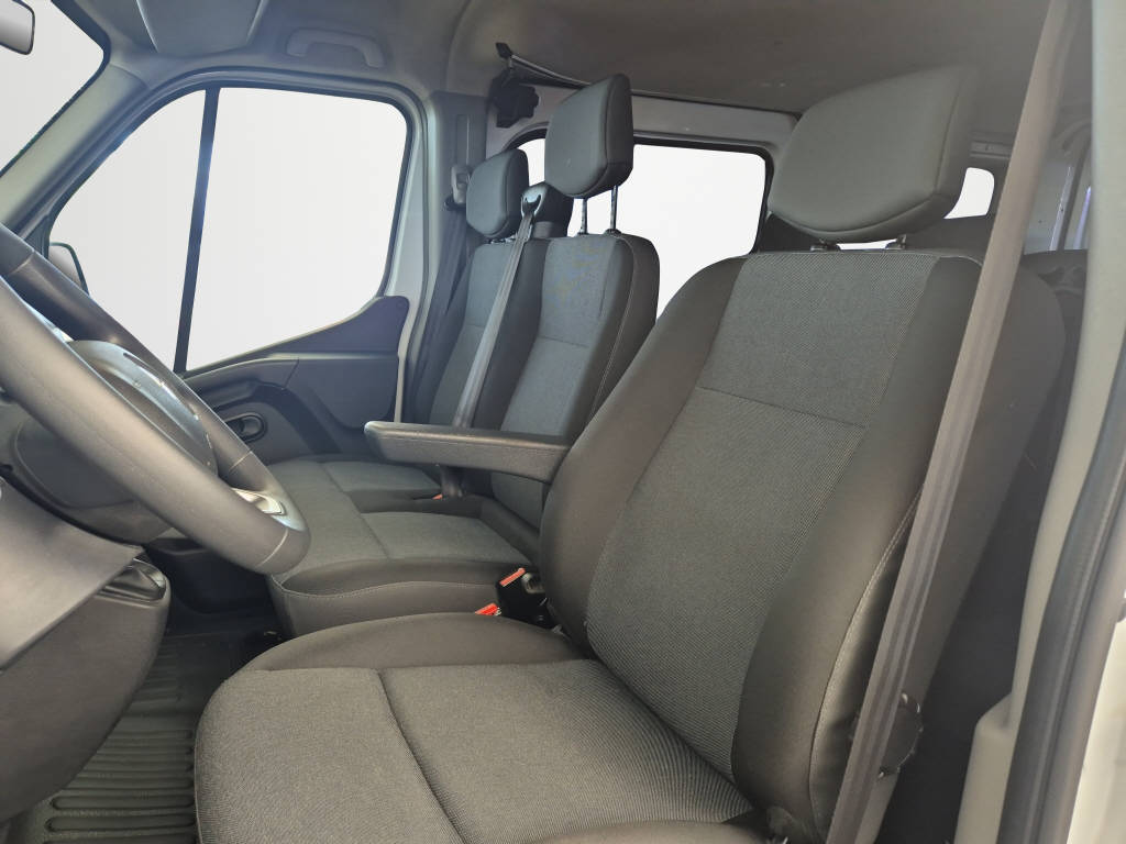 RENAULT MASTER DCI 135-image-13