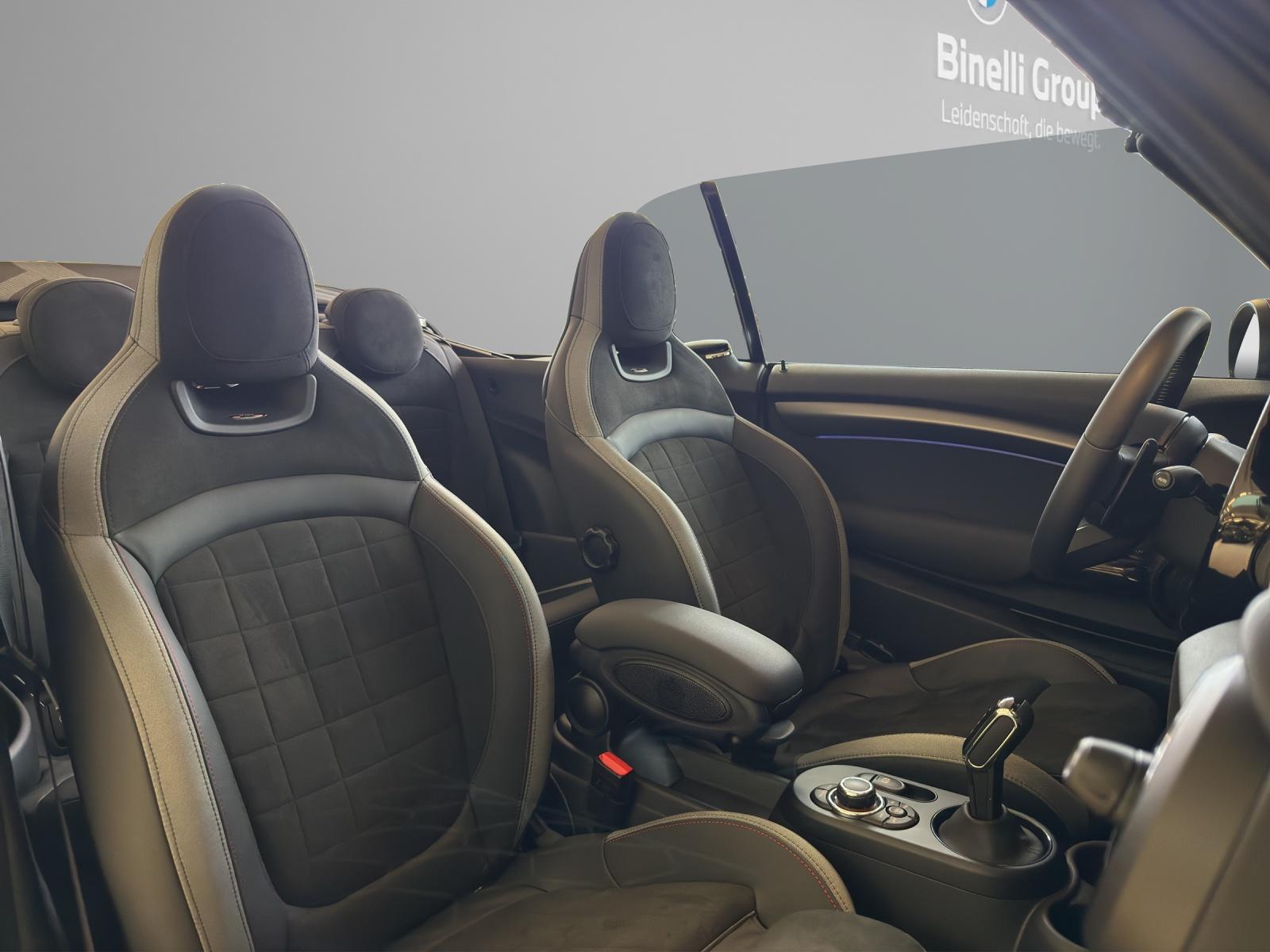 MINI Cabrio John Cooper Works-image-18