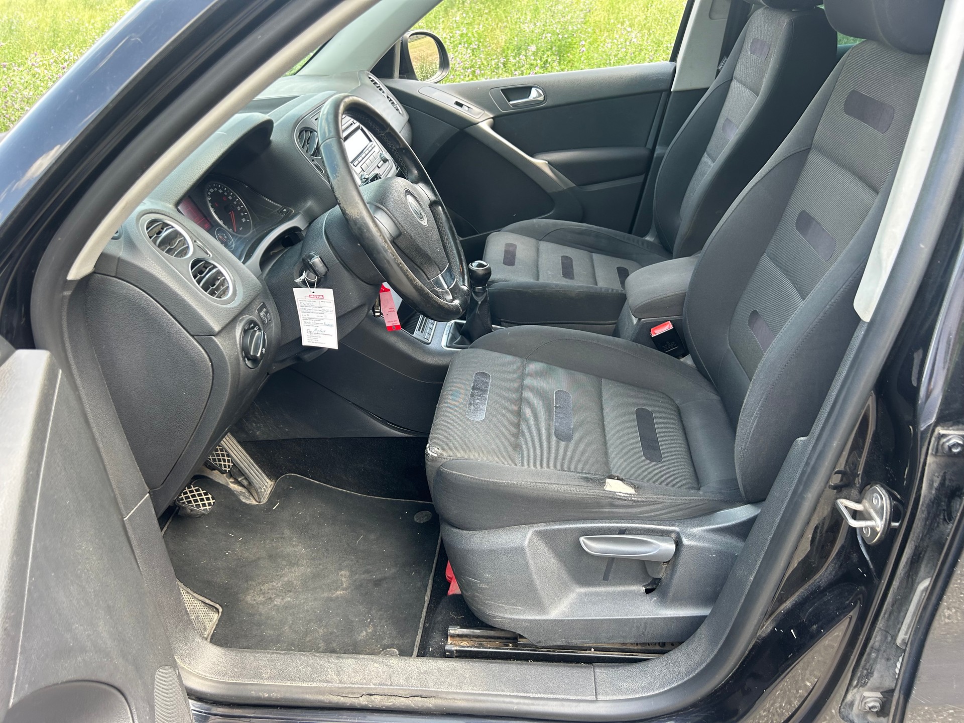 VW Tiguan 2.0 TDI Sport&Style-image-5