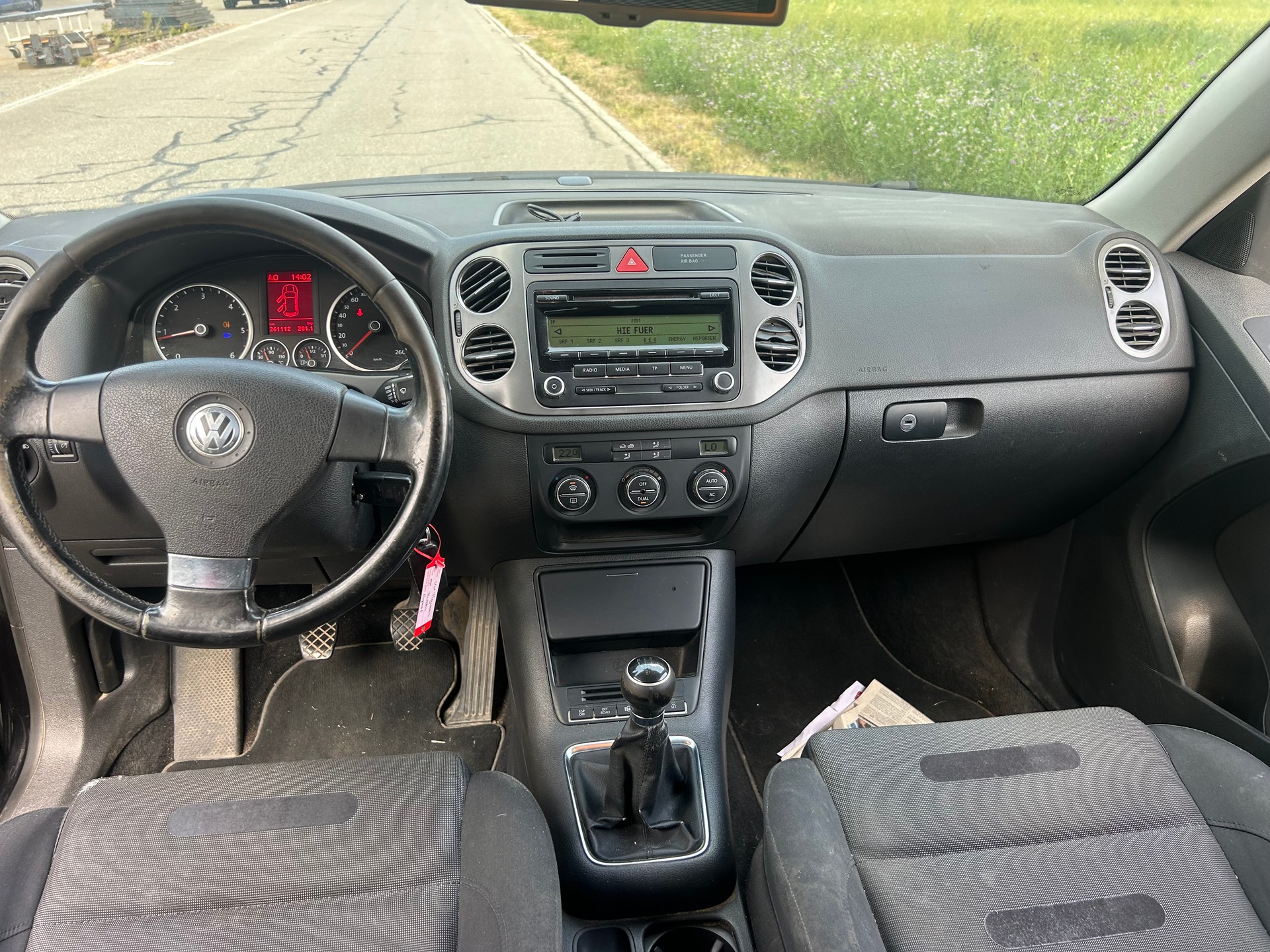 VW Tiguan 2.0 TDI Sport&Style-image-4
