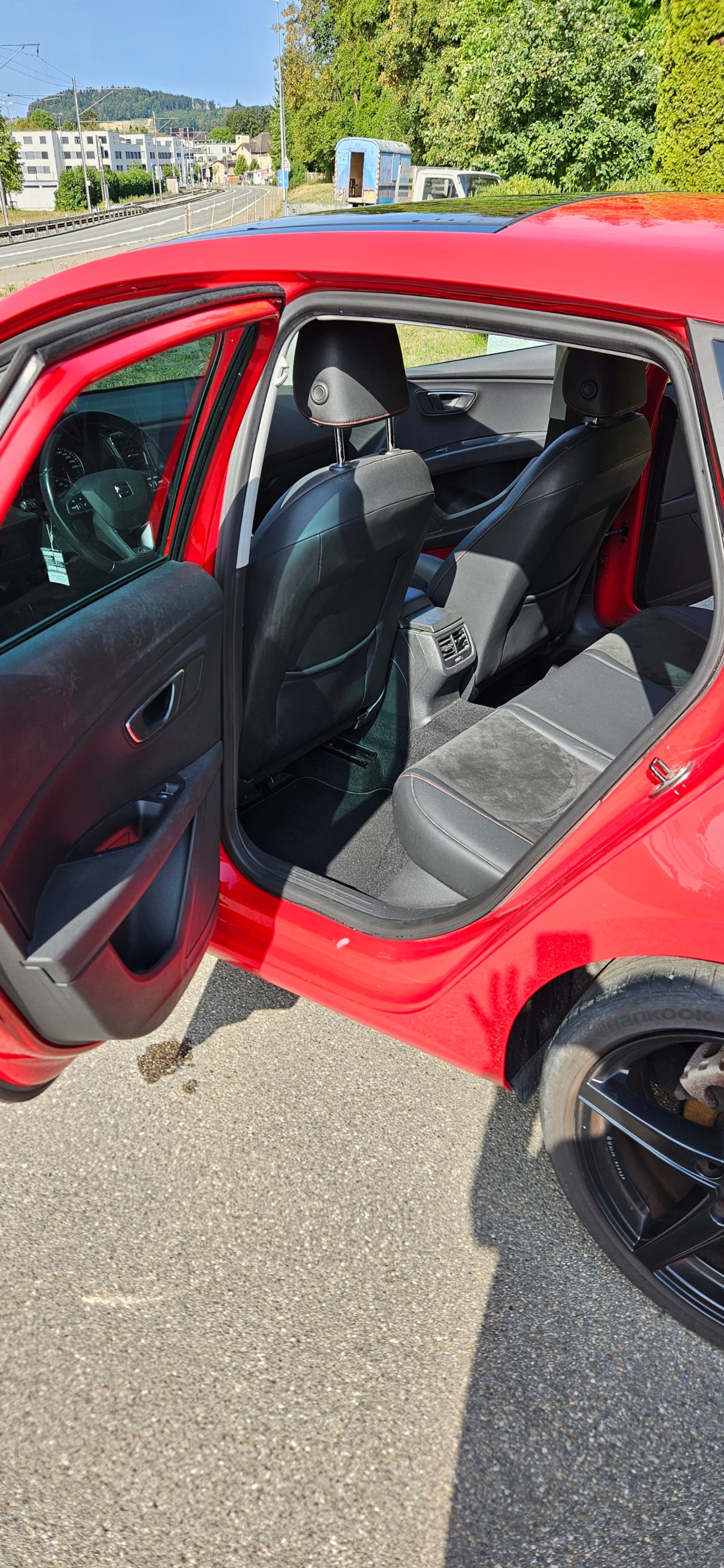 SEAT Leon 1.4 TSI FR-image-16