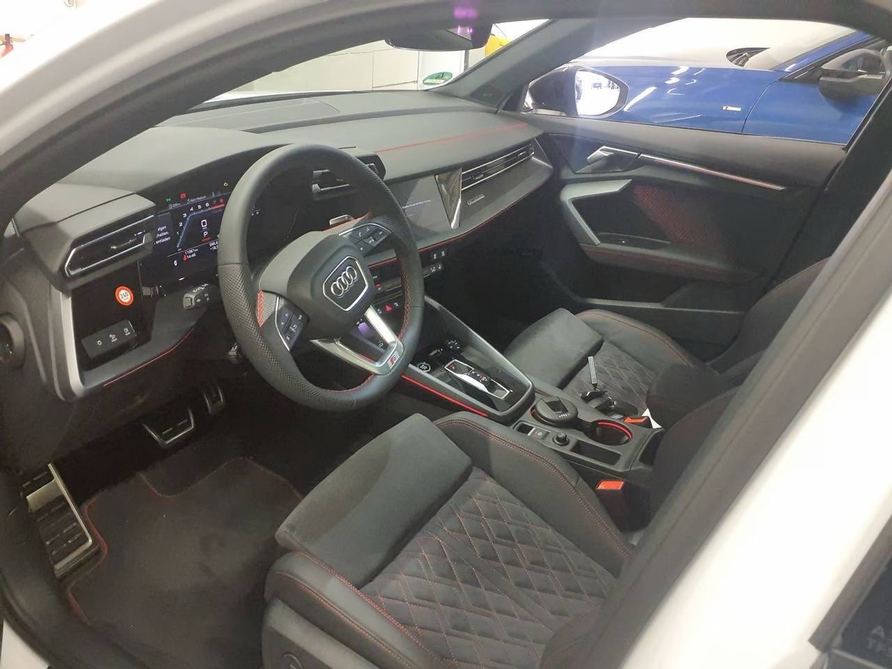 AUDI A3 Limousine 40 TFSI S line S-tronic qu*Standheizung,Carbon,Panodach,VOLL,Np.78'750.-*-image-6
