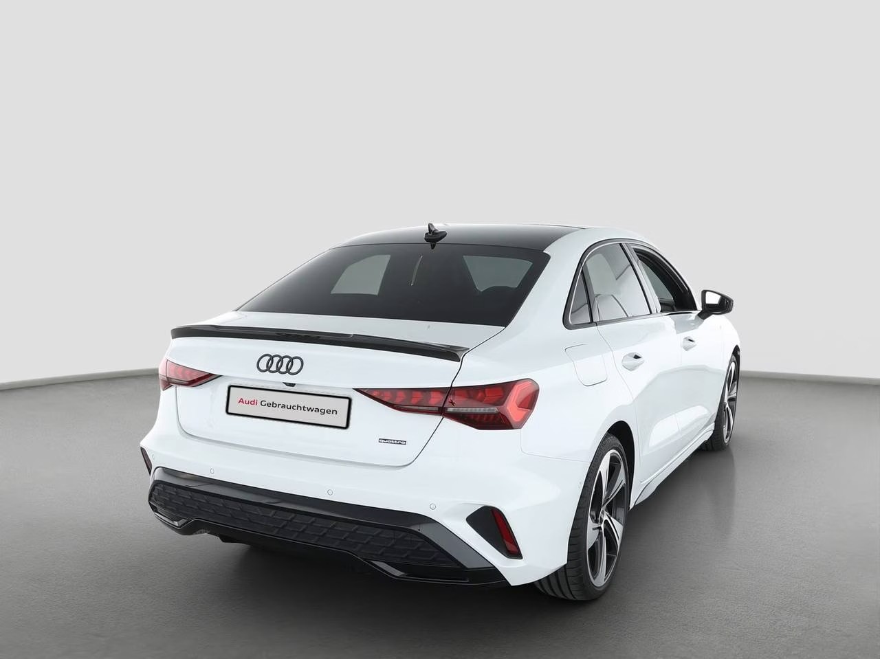 AUDI A3 Limousine 40 TFSI S line S-tronic qu*Standheizung,Carbon,Panodach,VOLL,Np.78'750.-*-image-1