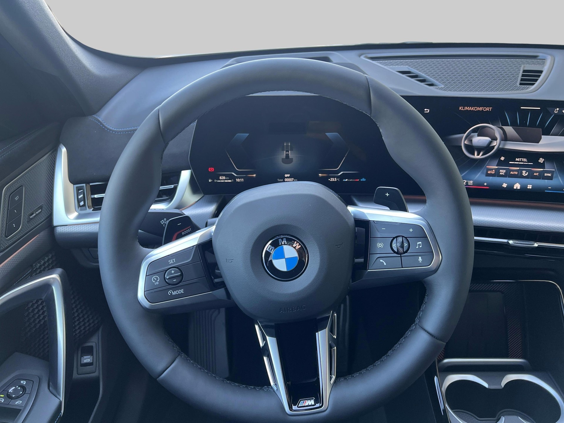 BMW X1 sDr 20i 48V M Sport-image-13