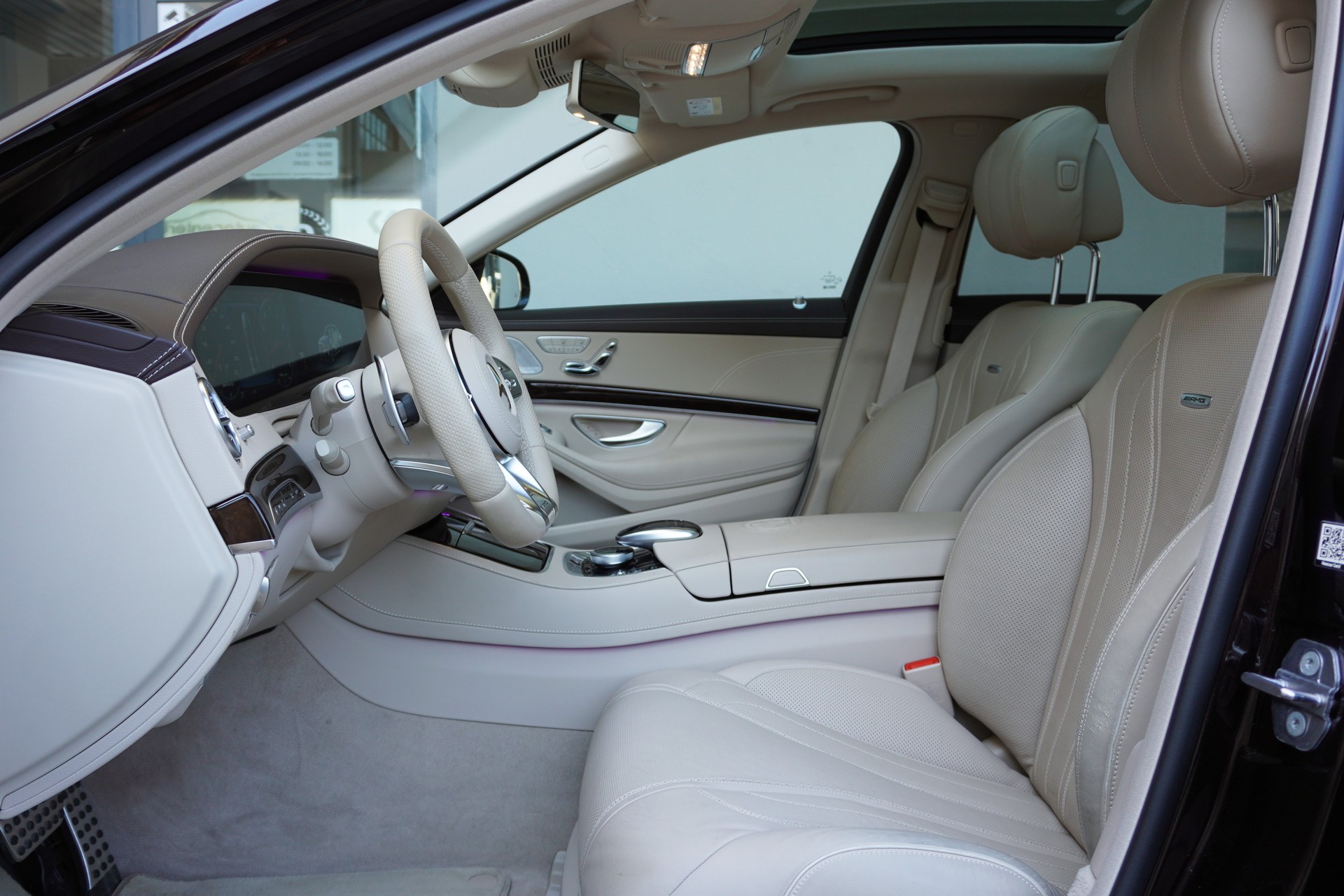 MERCEDES-BENZ S 63 AMG L 4Matic+ 9G-Tronic-image-9