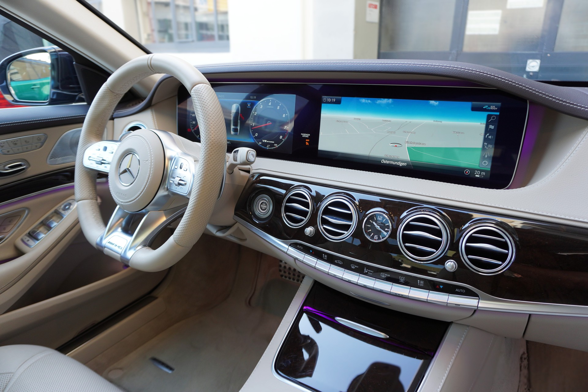 MERCEDES-BENZ S 63 AMG L 4Matic+ 9G-Tronic-image-11