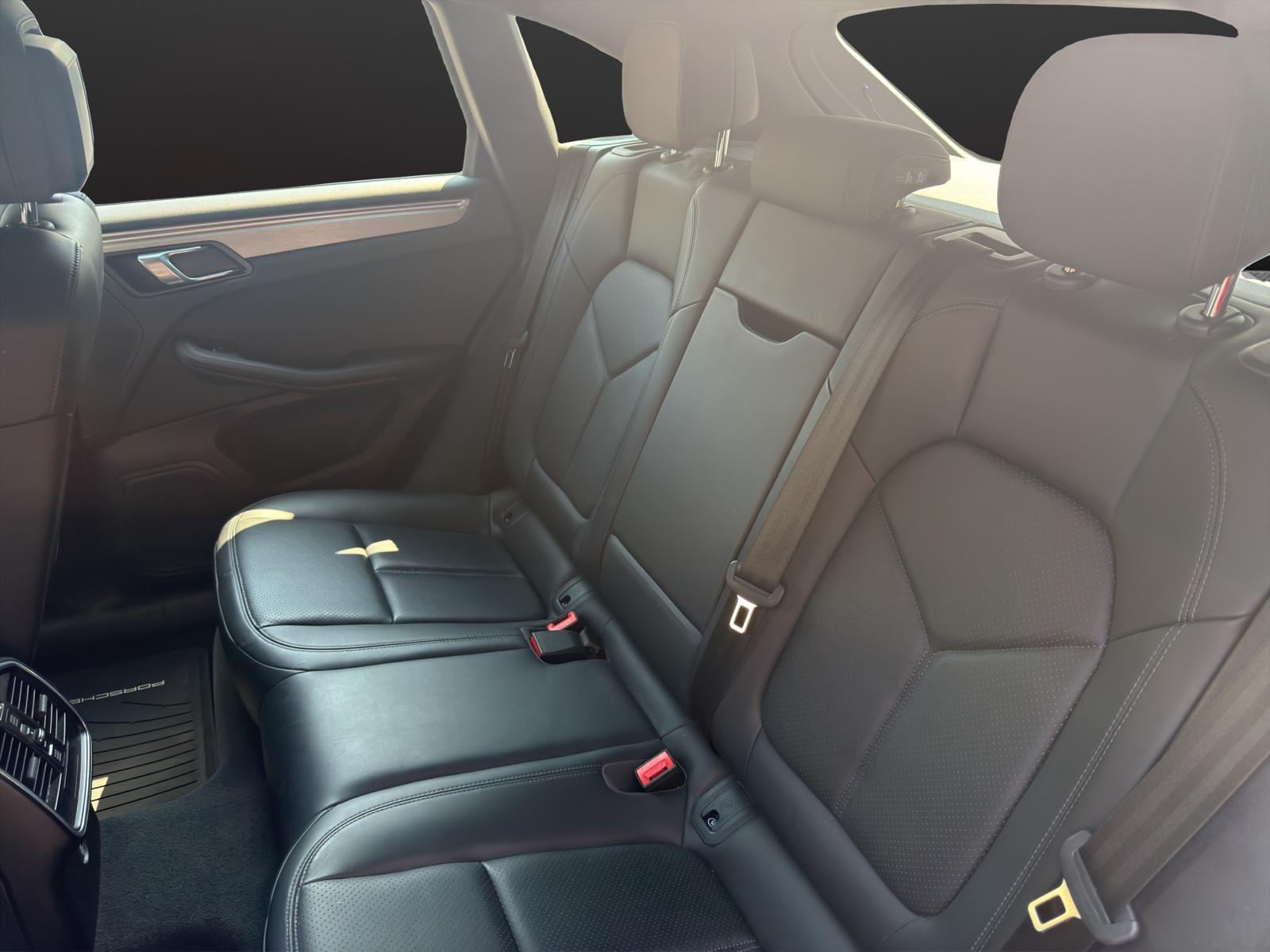 PORSCHE Macan PDK-image-14