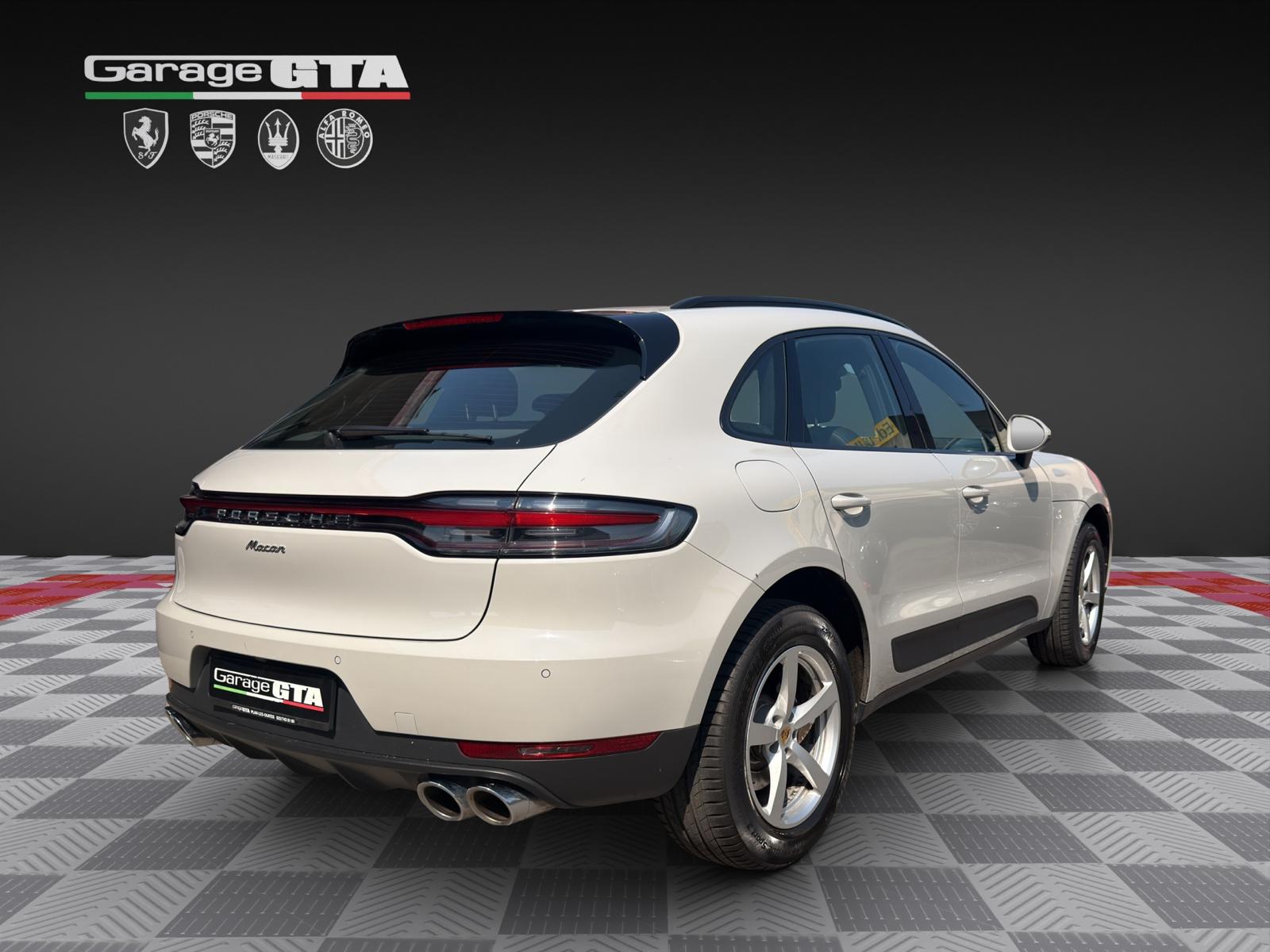 PORSCHE Macan PDK-image-4