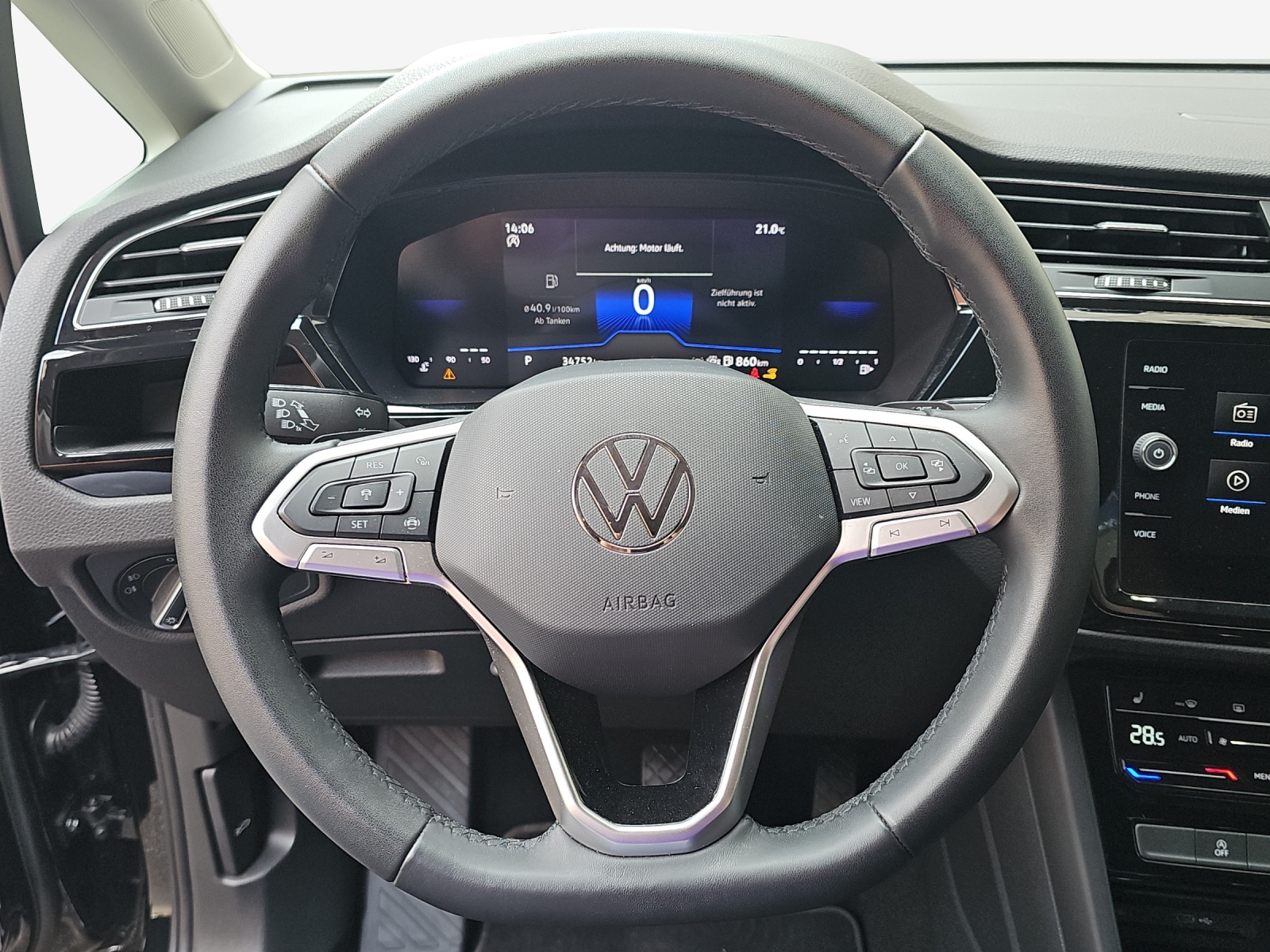 VW Touran 1.5 TSI EVO Comfortline DSG-image-9