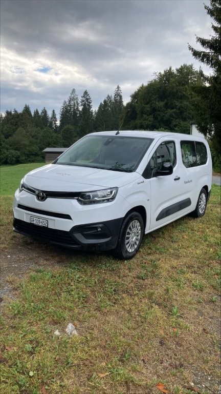 TOYOTA 50KWh Active-image-0