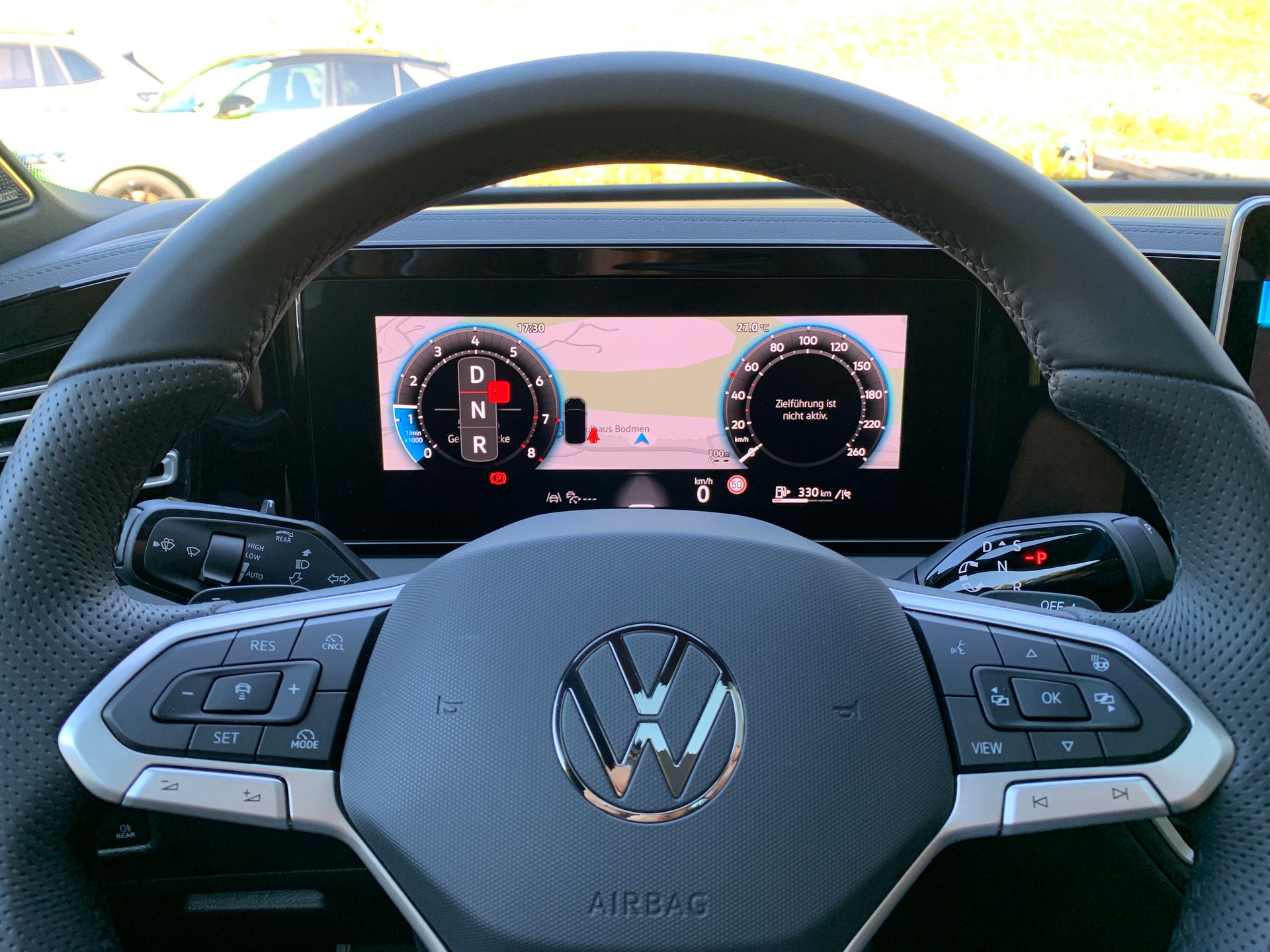 VW Tiguan 2.0 TSI DSG R-Line 4Motion-image-11