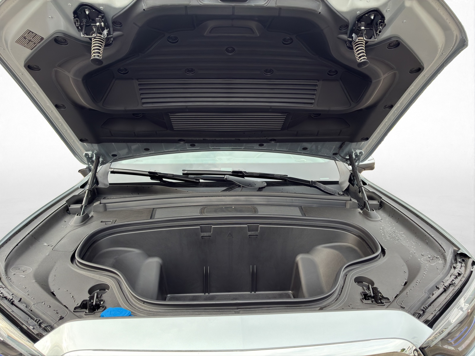 MERCEDES-BENZ GLC 400 4Matic EQ-image-8