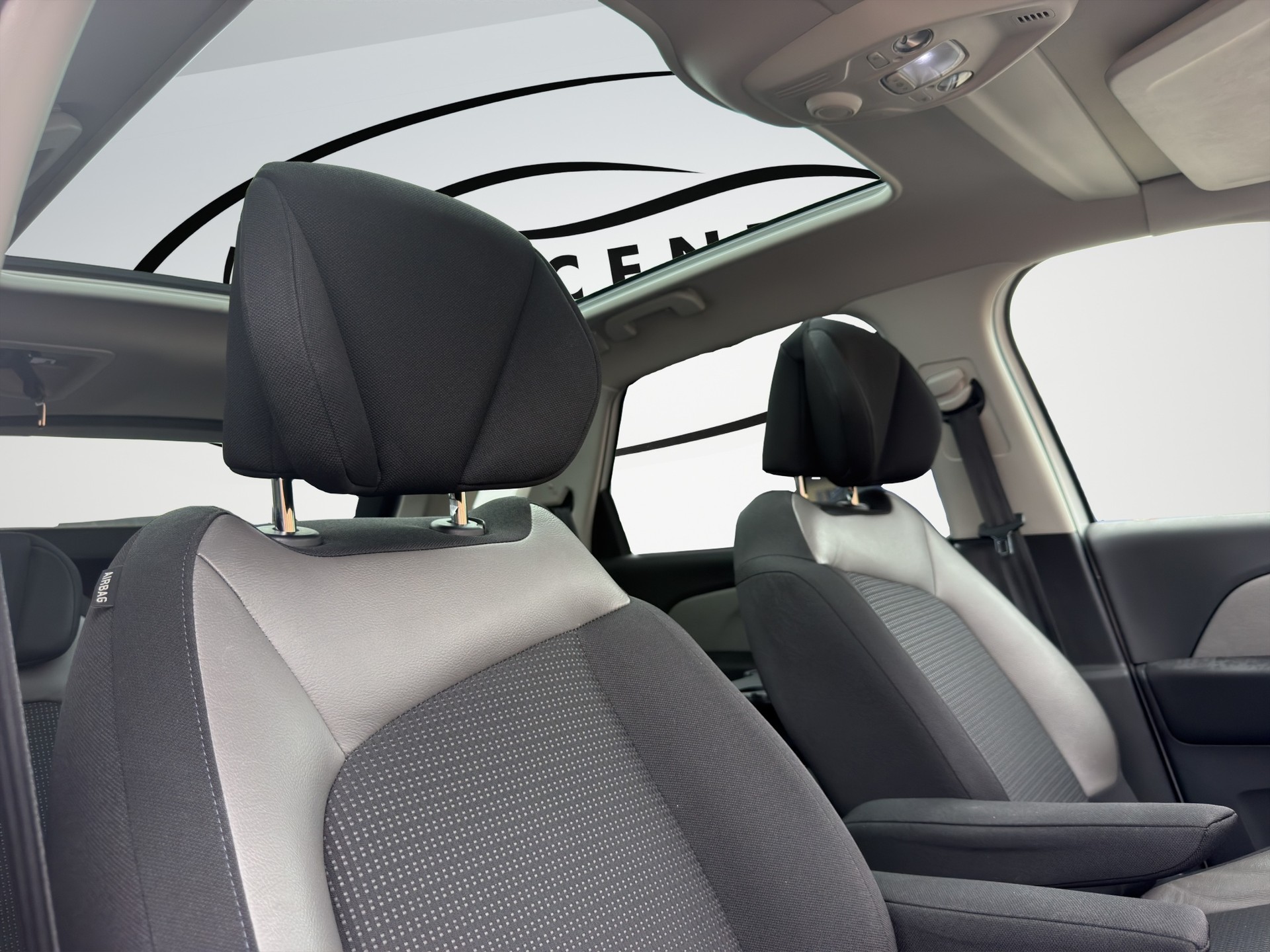 CITROEN C4 Picasso 1.6i 16V e-THP Exclusive Automatic-image-11