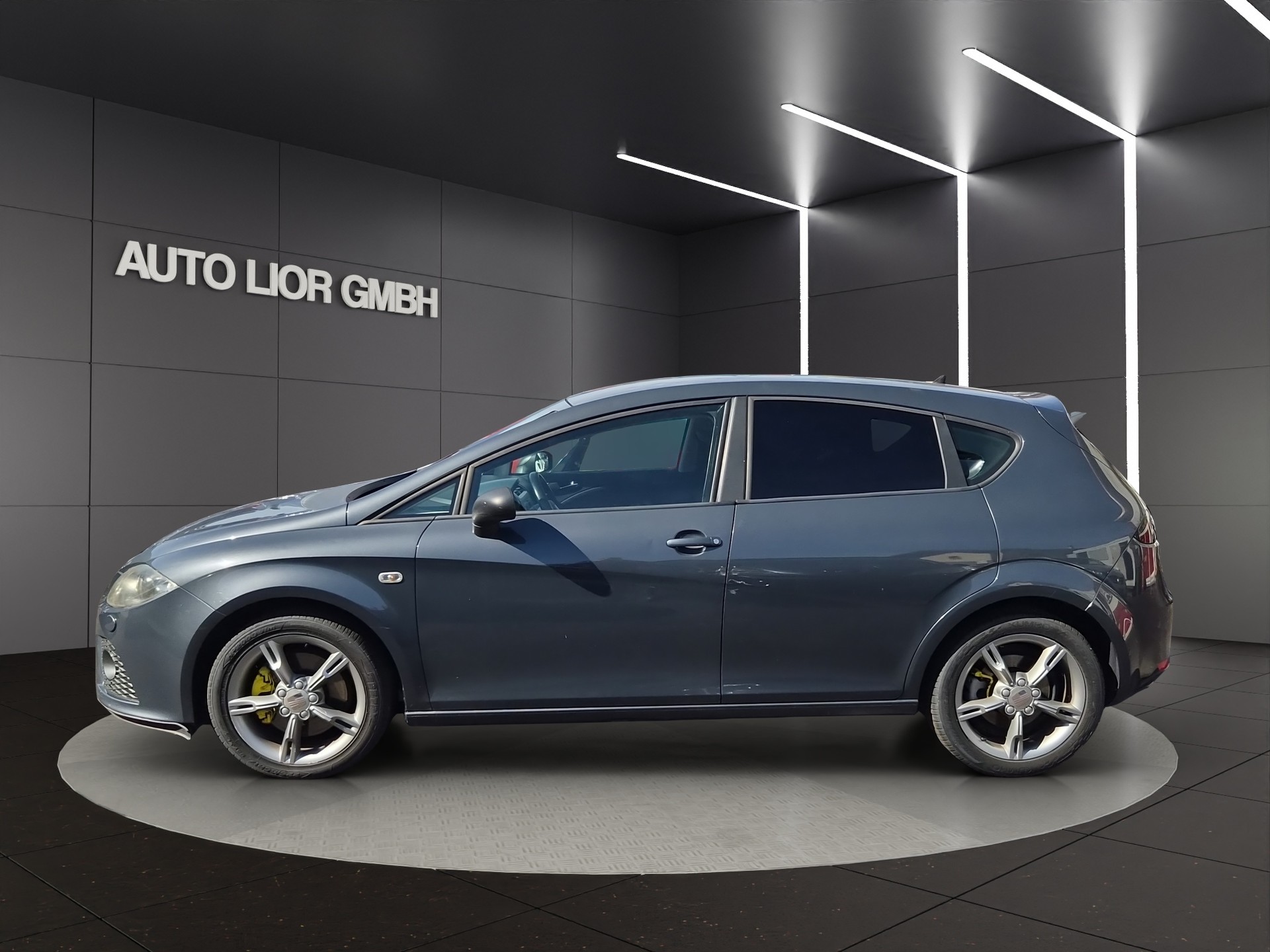 SEAT Leon 2.0 TSI FR-image-4