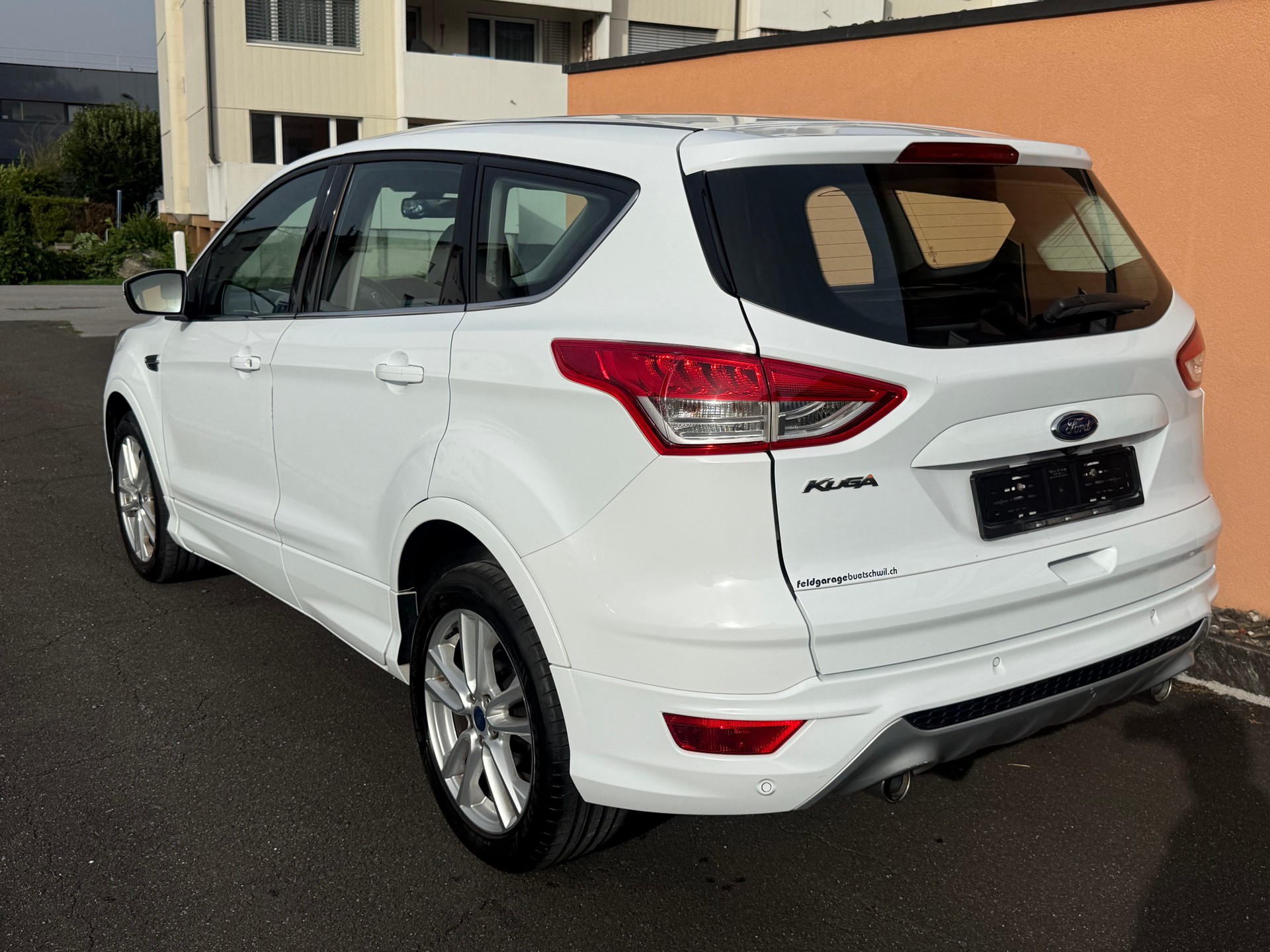 FORD Kuga 2.0 TDCi Titanium 4WD PowerShift-image-4