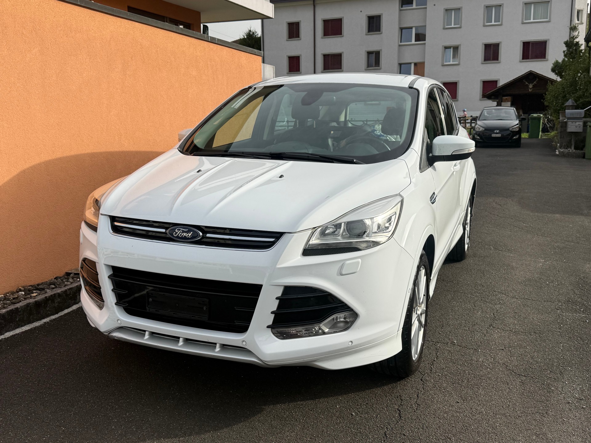 FORD Kuga 2.0 TDCi Titanium 4WD PowerShift-image-1