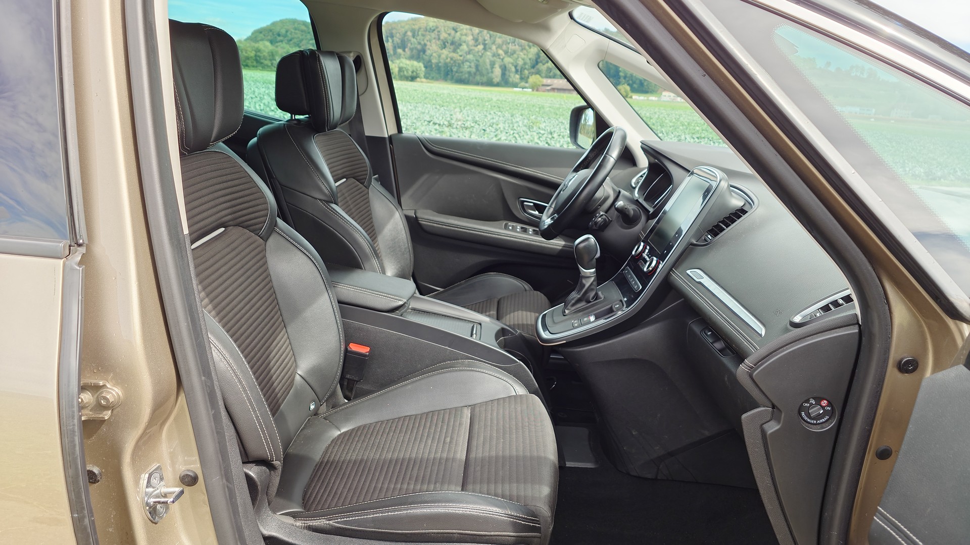 RENAULT Scénic 1.5 dCi Bose EDC-image-13