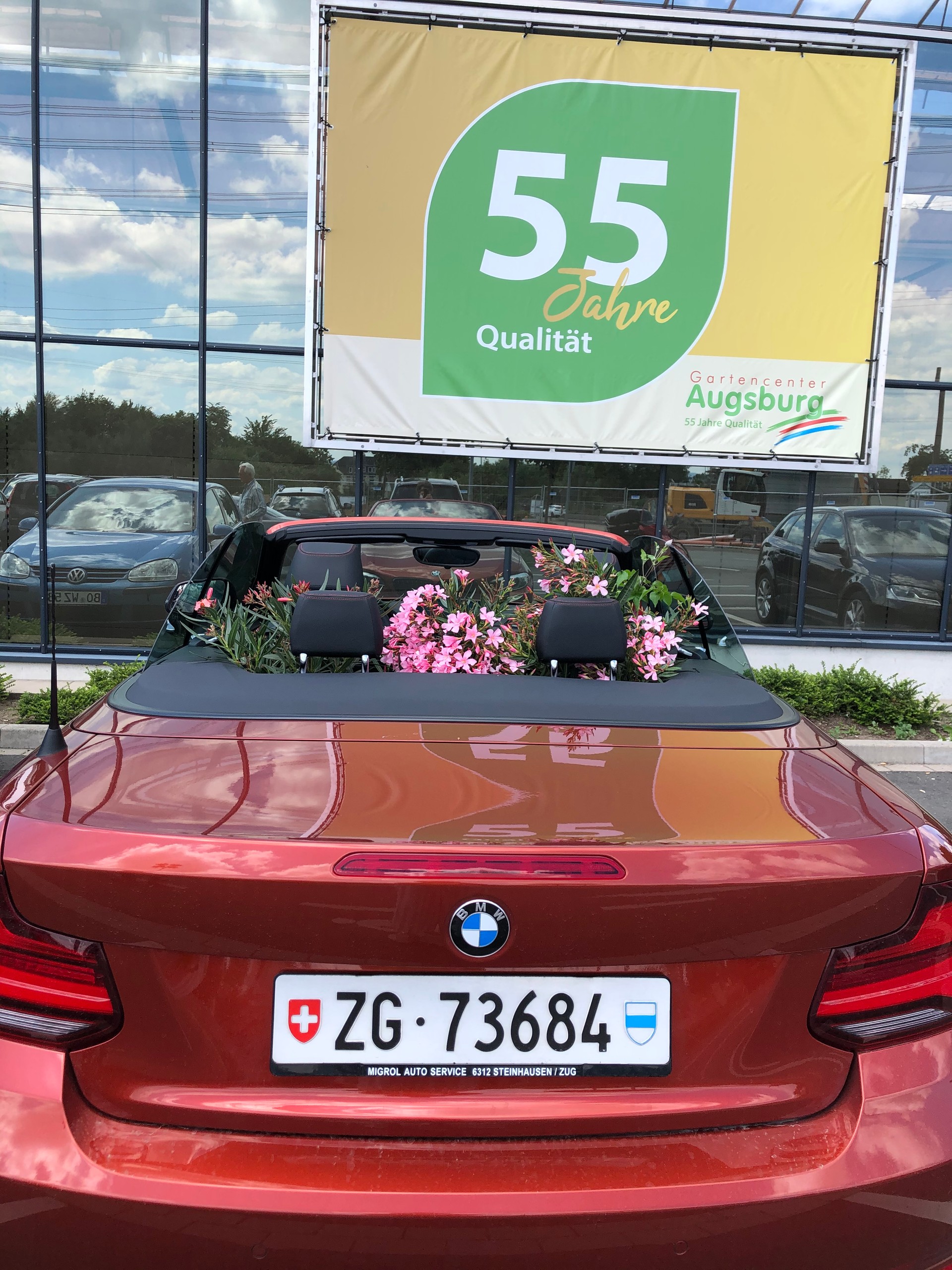 BMW 218-image-1