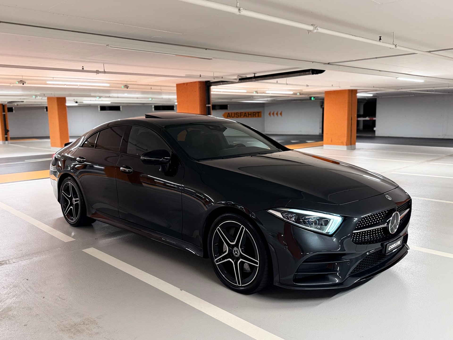 MERCEDES-BENZ CLS 350 d AMG Line 4Matic 9G-Tronic-image-2