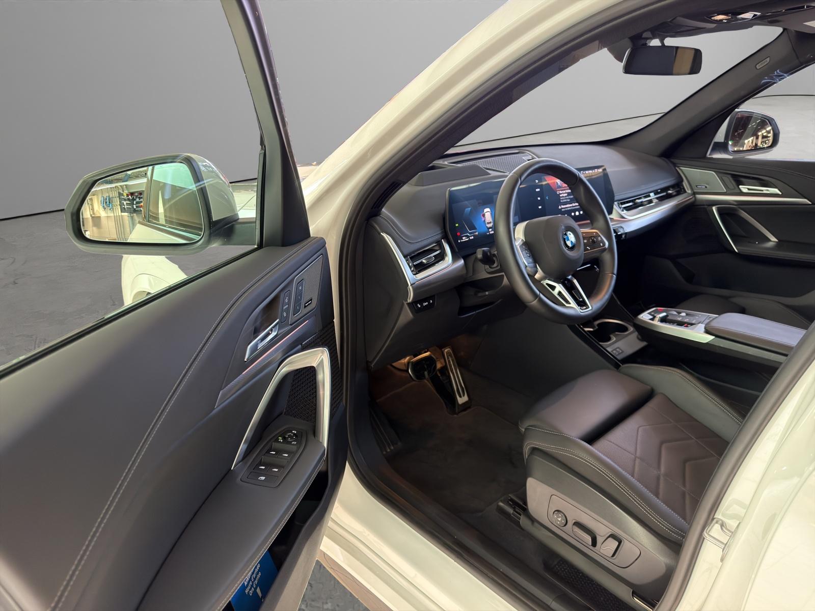BMW X1 23i xDrive M-SportPaket-image-9