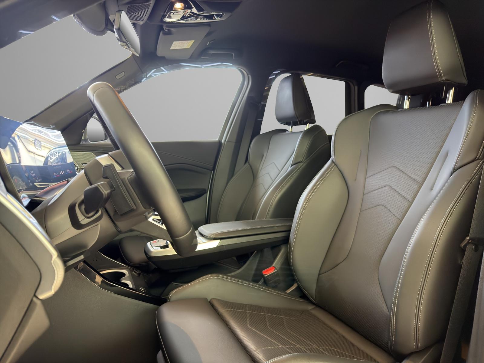 BMW X1 23i xDrive M-SportPaket-image-10