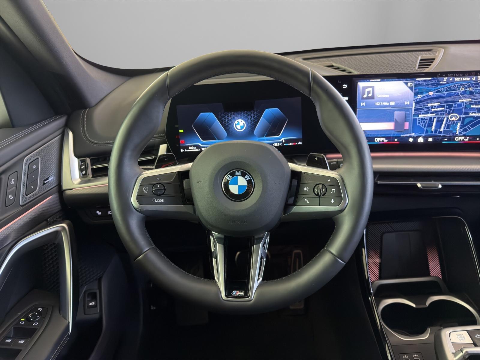 BMW X1 23i xDrive M-SportPaket-image-13