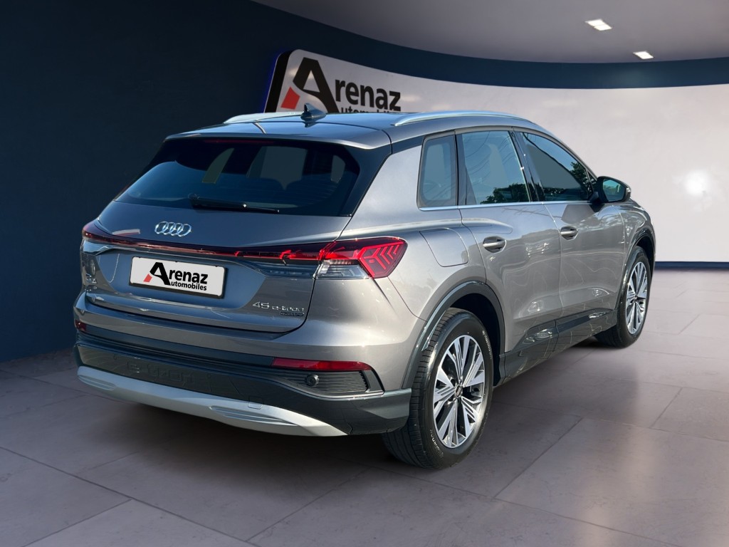 AUDI Q4 e-tron 45 quattro-image-4