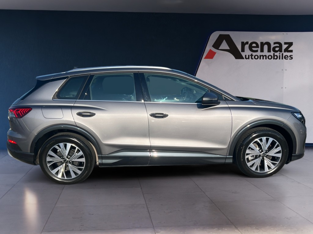 AUDI Q4 e-tron 45 quattro-image-5