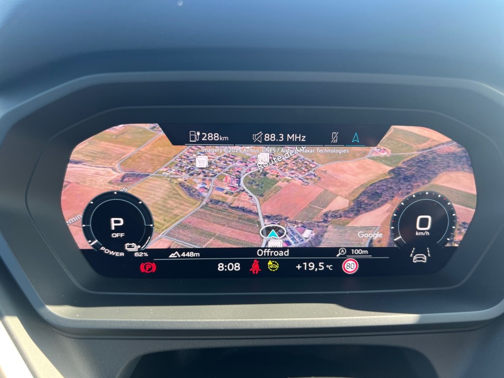 AUDI Q4 e-tron 45 quattro-image-13