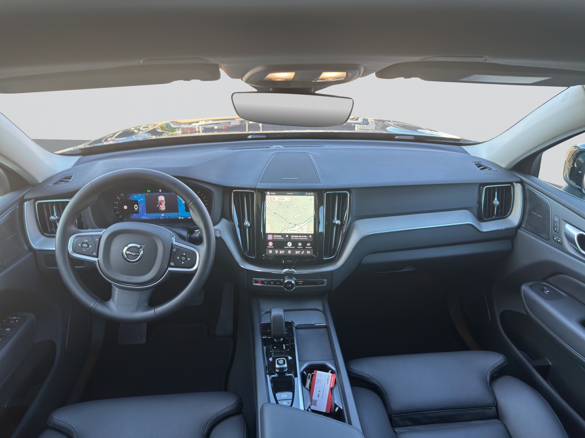VOLVO XC60 B5 Benzin Mild Hybrid AWD Core Geartronic-image-14