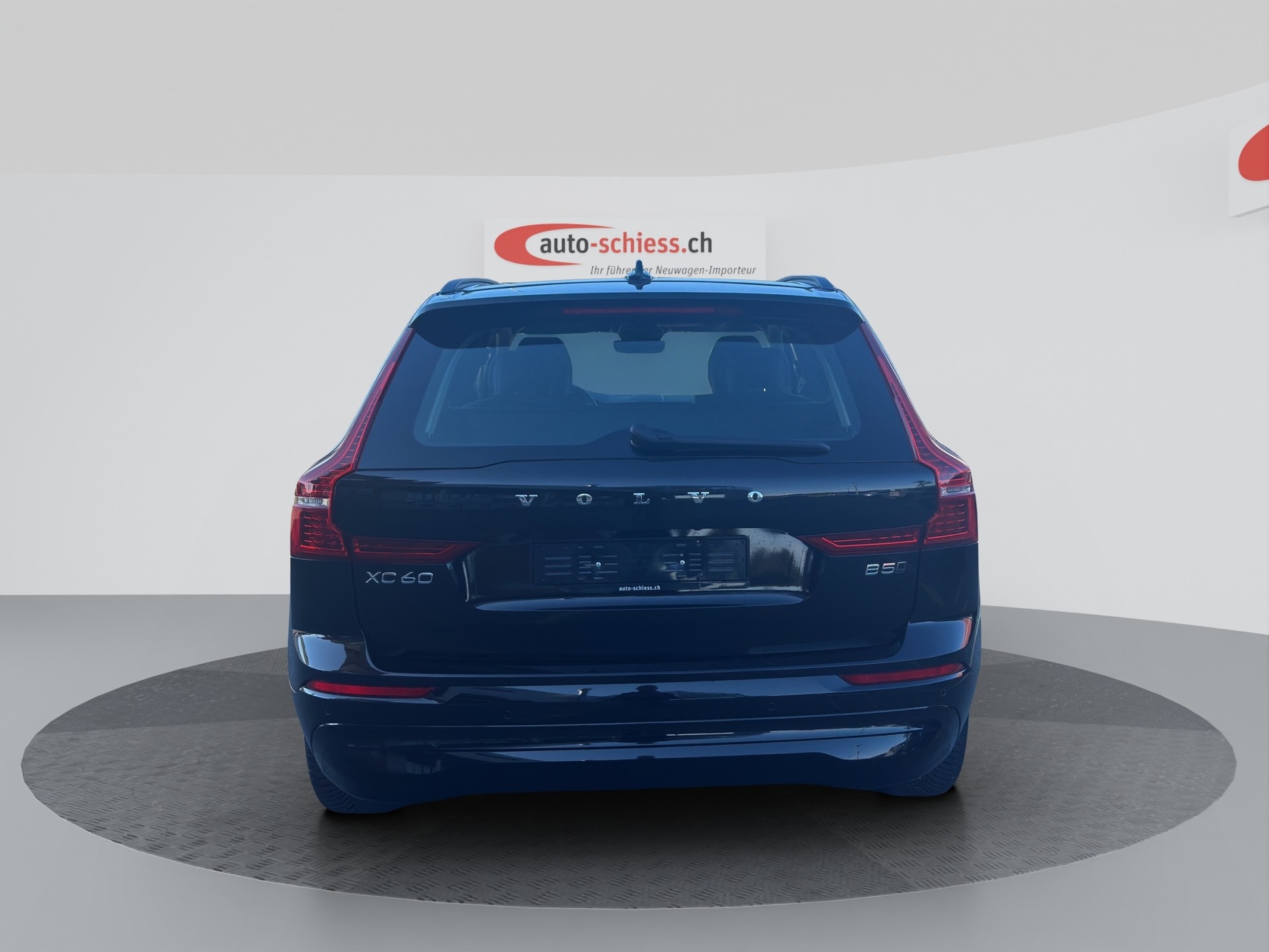 VOLVO XC60 B5 Benzin Mild Hybrid AWD Core Geartronic-image-2