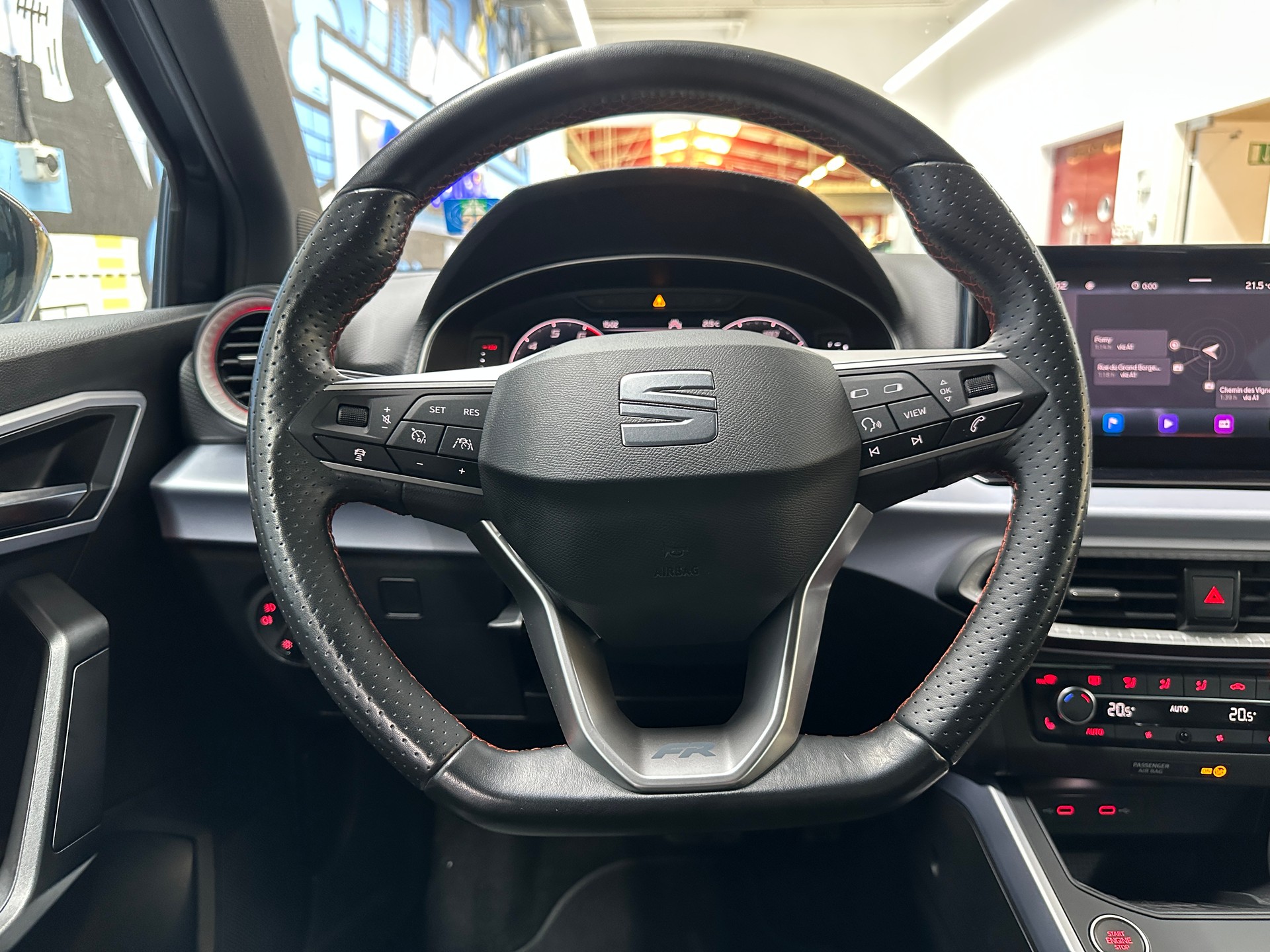 SEAT Arona 1.0 TSI Eco Hola FR DSG-image-10