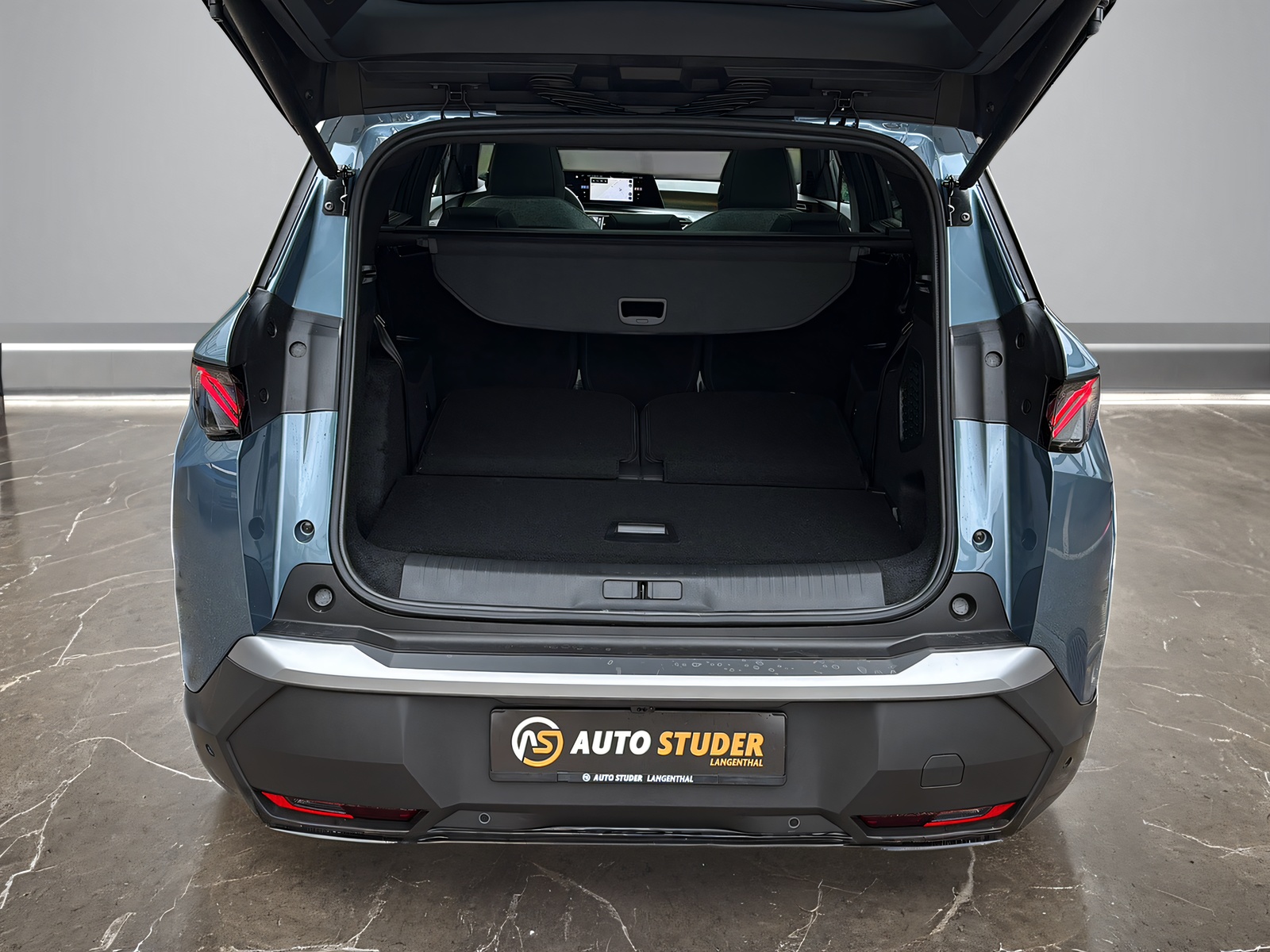 PEUGEOT 5008 1.6 PHEV 225 GT-image-11