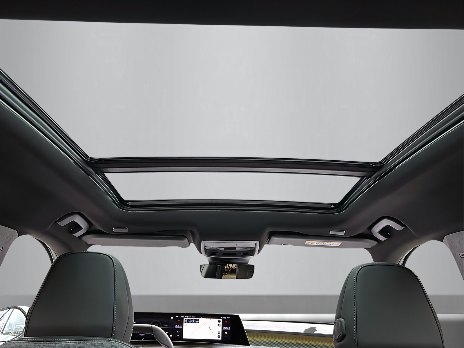 PEUGEOT 5008 1.6 PHEV 225 GT-image-7