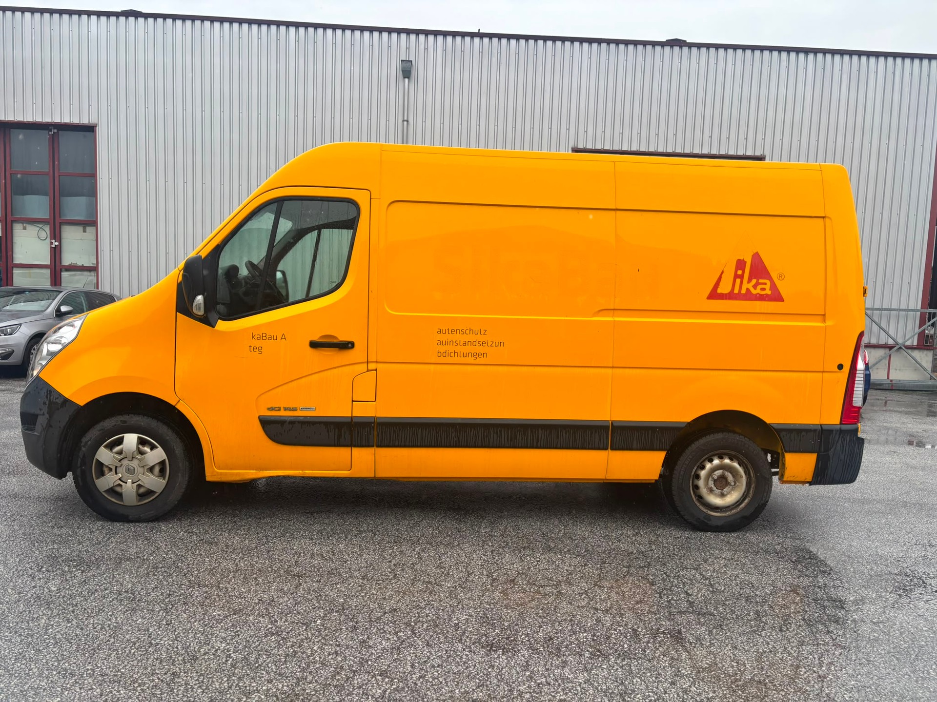 RENAULT Master T35 ENERGY 2.3dCi 145 L2H2-image-4
