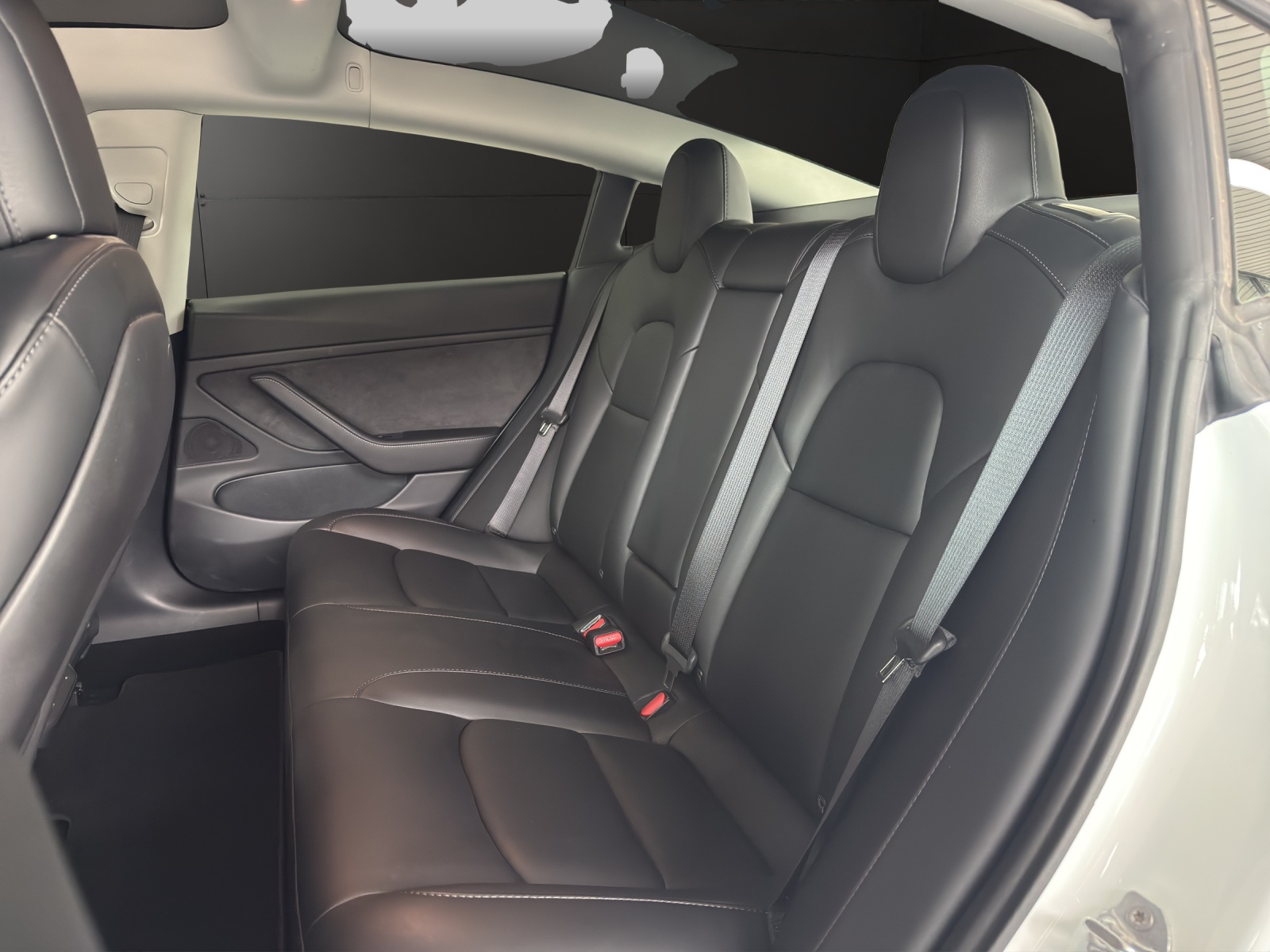 TESLA Model 3 Long Range Dual Motor AWD-image-11