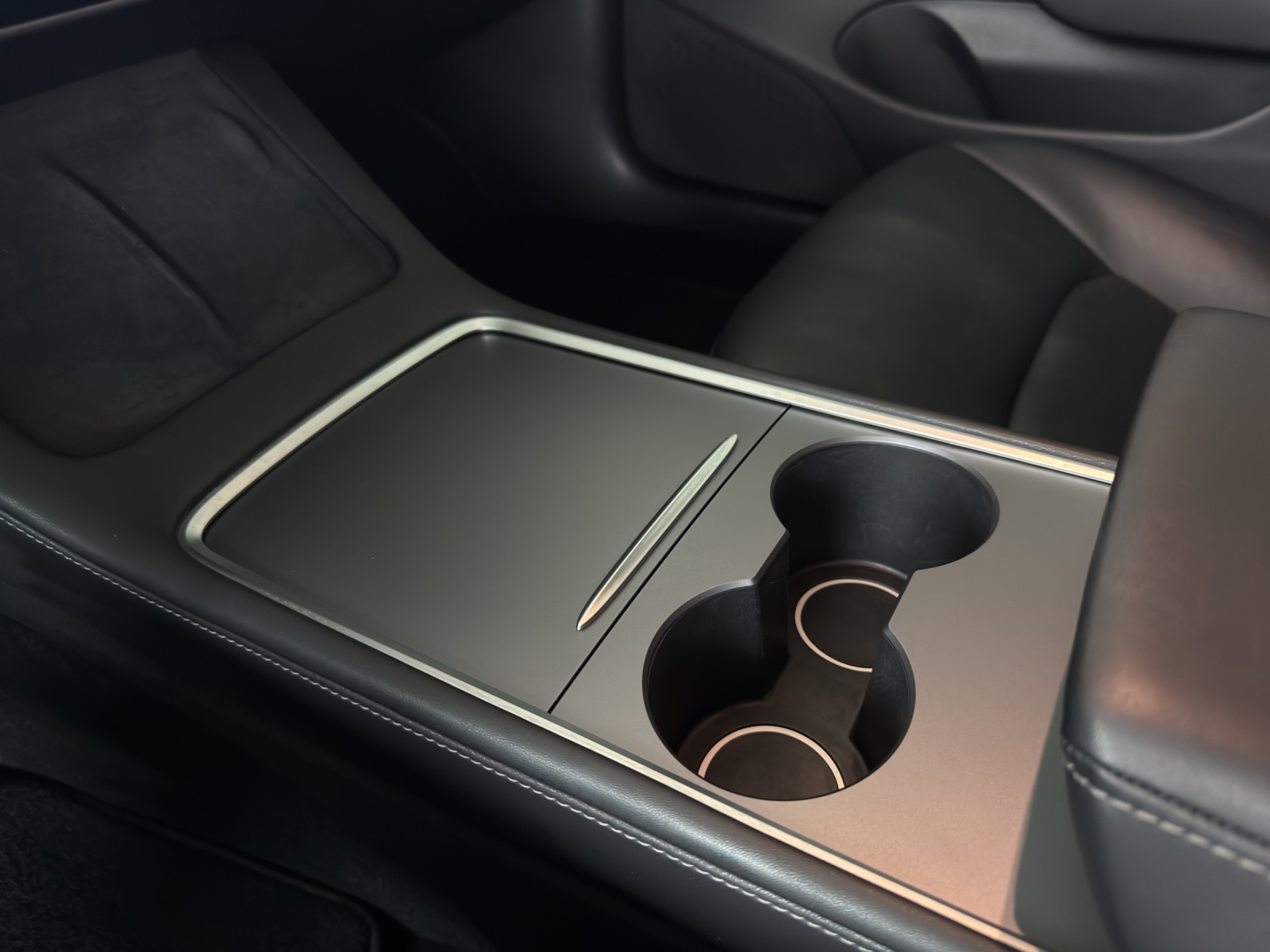 TESLA Model 3 Long Range Dual Motor AWD-image-14