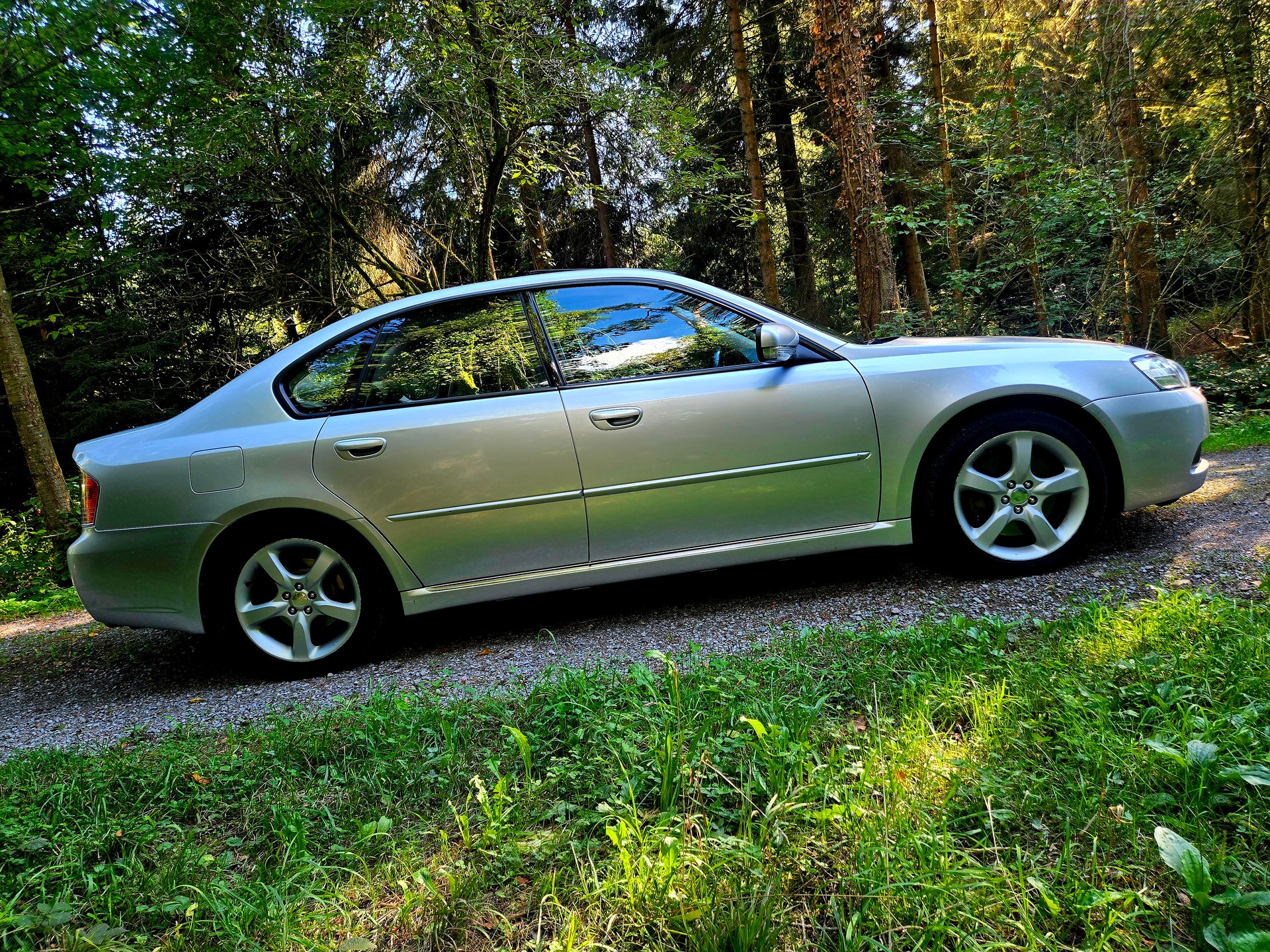 SUBARU Legacy 3.0R AWD Executive-image-14