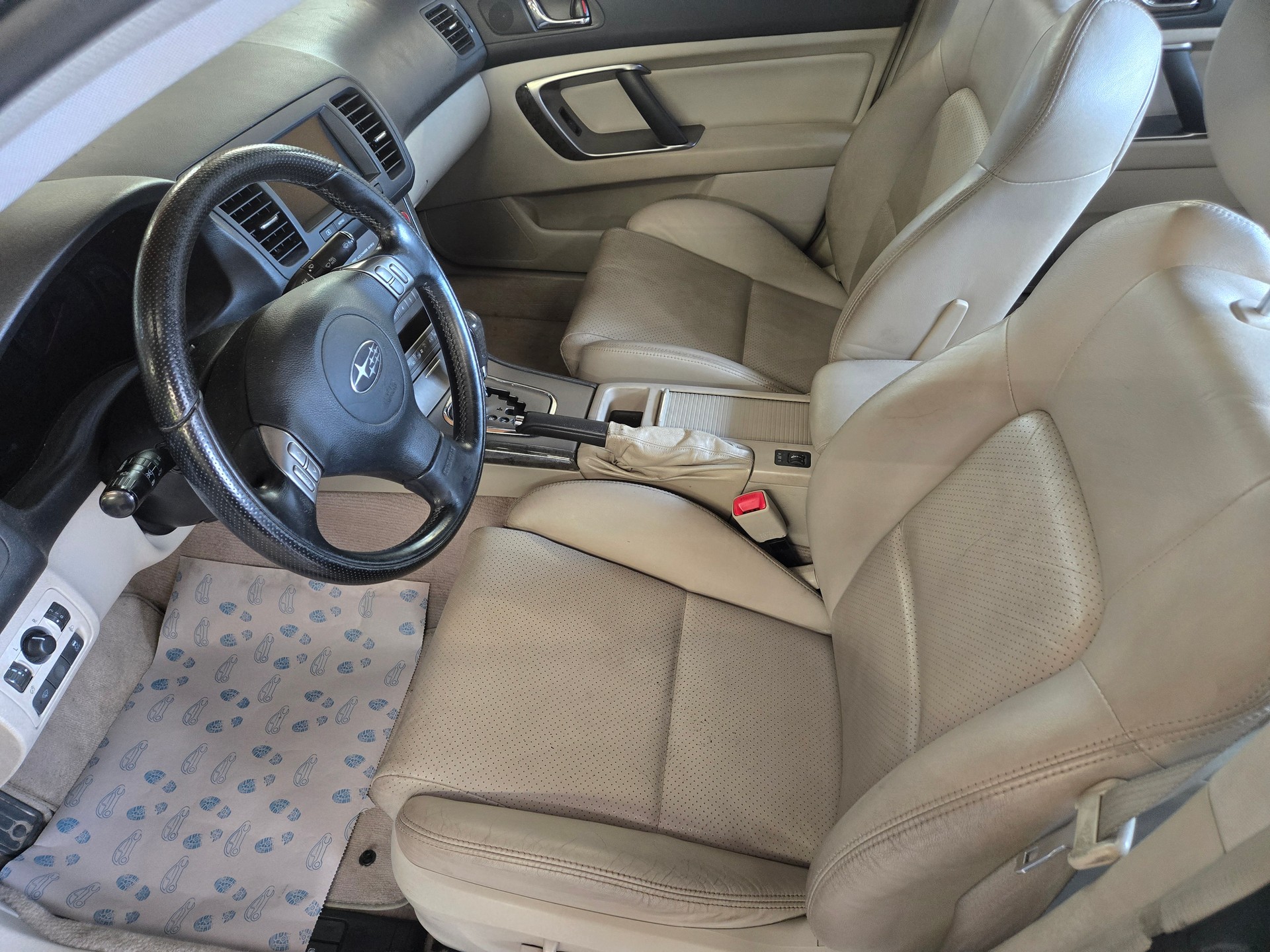 SUBARU Legacy 3.0R AWD Executive-image-13