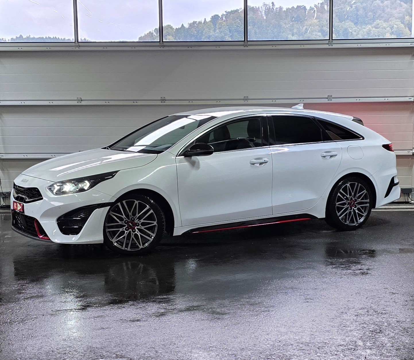 KIA ProCeed 1.6 T-GDi GT DCT *CarPlay&AndroidAuto*Sitz-&Lenkradheizung*Spurhalteassistent*Rückfahrkamera*