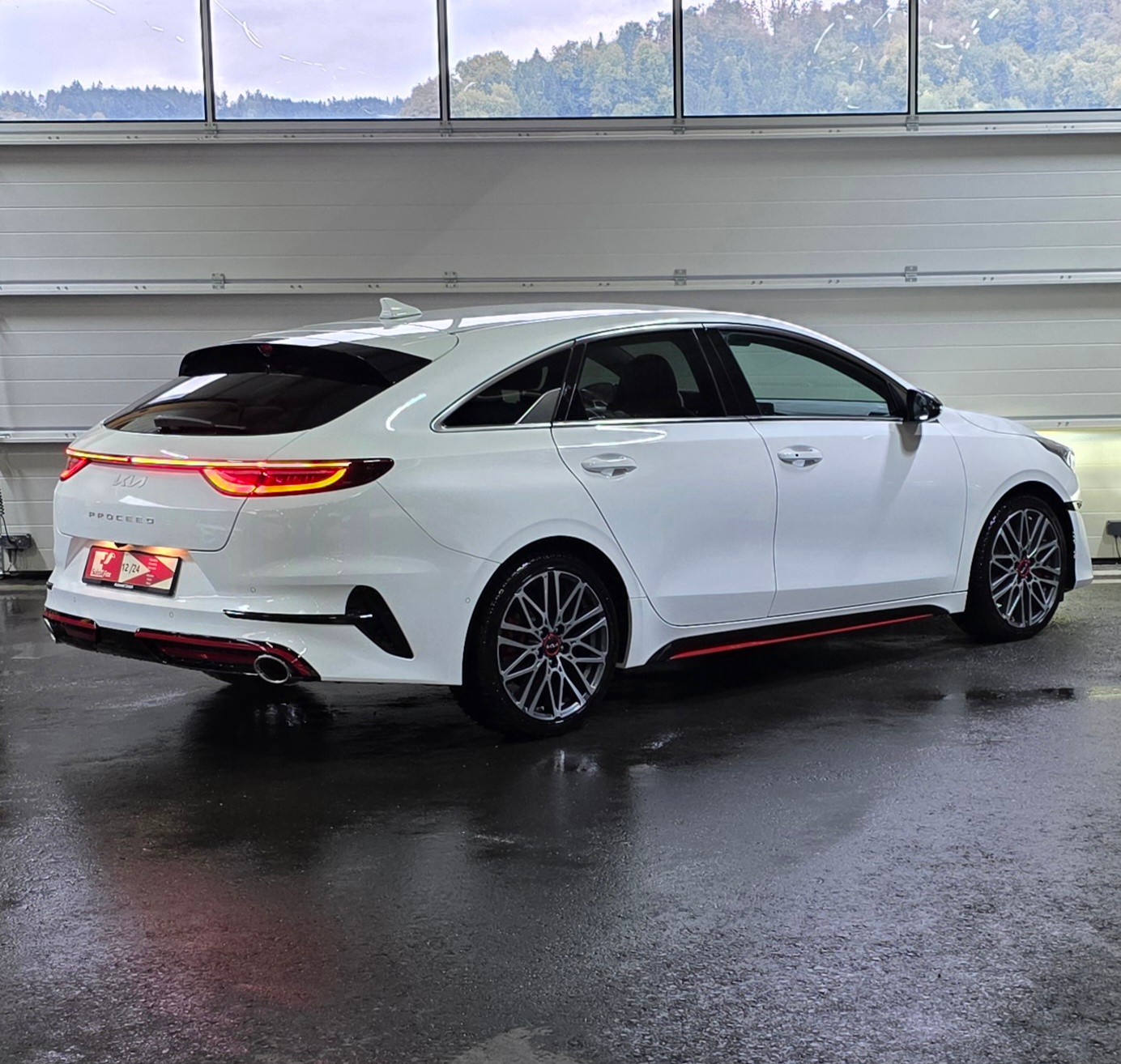 KIA ProCeed 1.6 T-GDi GT DCT *CarPlay&AndroidAuto*Sitz-&Lenkradheizung*Spurhalteassistent*Rückfahrkamera*-image-4