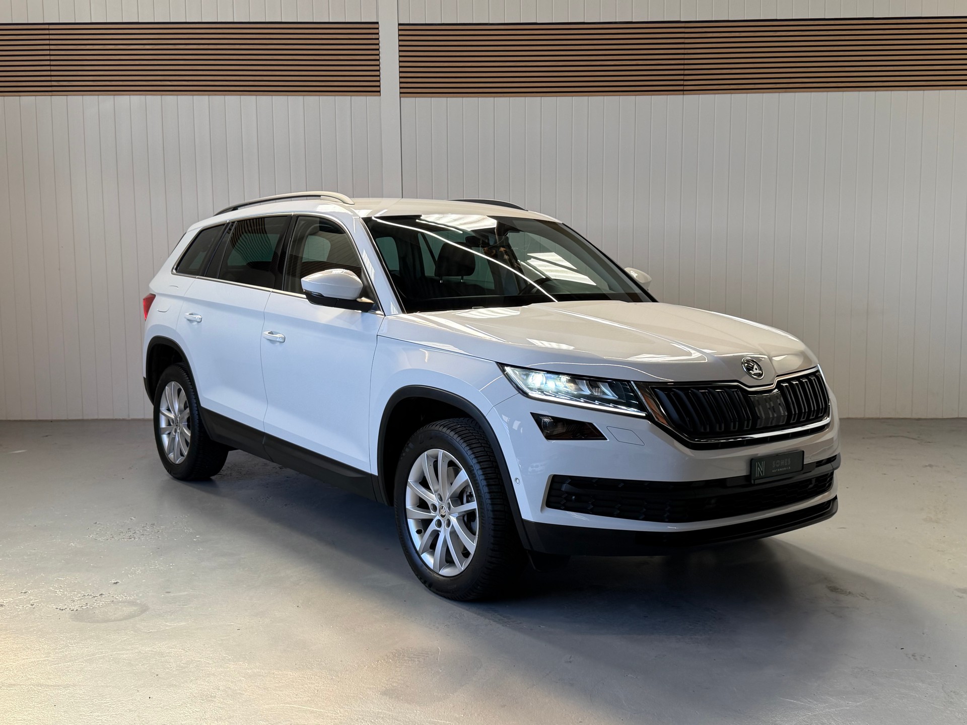 SKODA Kodiaq 2.0 TDI SCR Style 4x4 DSG frisch ab Service & MfK-image-6