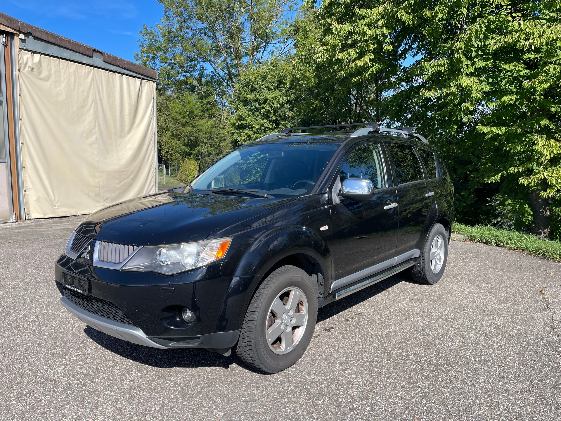 MITSUBISHI Outlander 2.0 DID Instyle 4WD-image-0